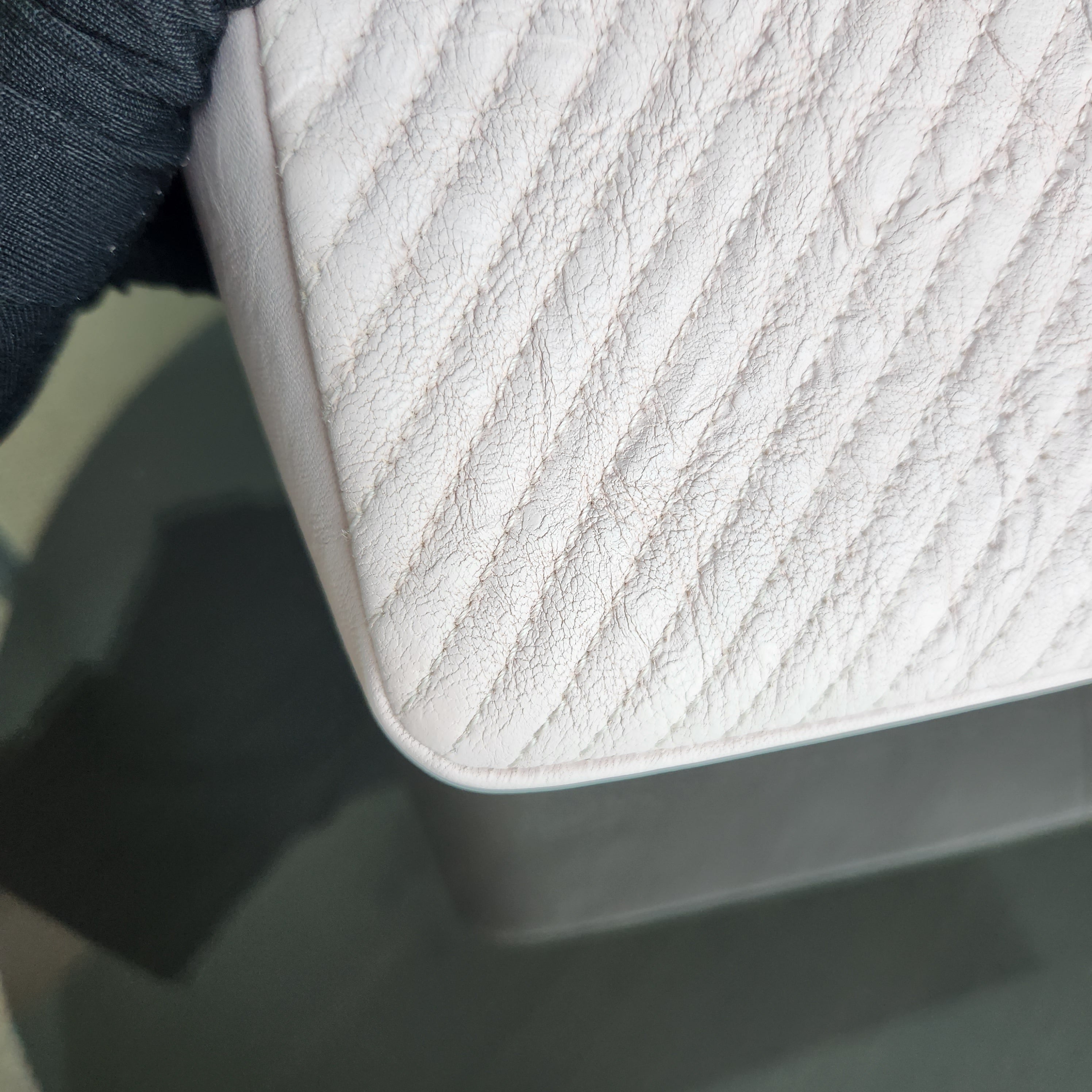 Chanel Seasonal Flap - Surpique Chevron Flap Calfskin Light Sakura Pink Gold Hardware Series 21