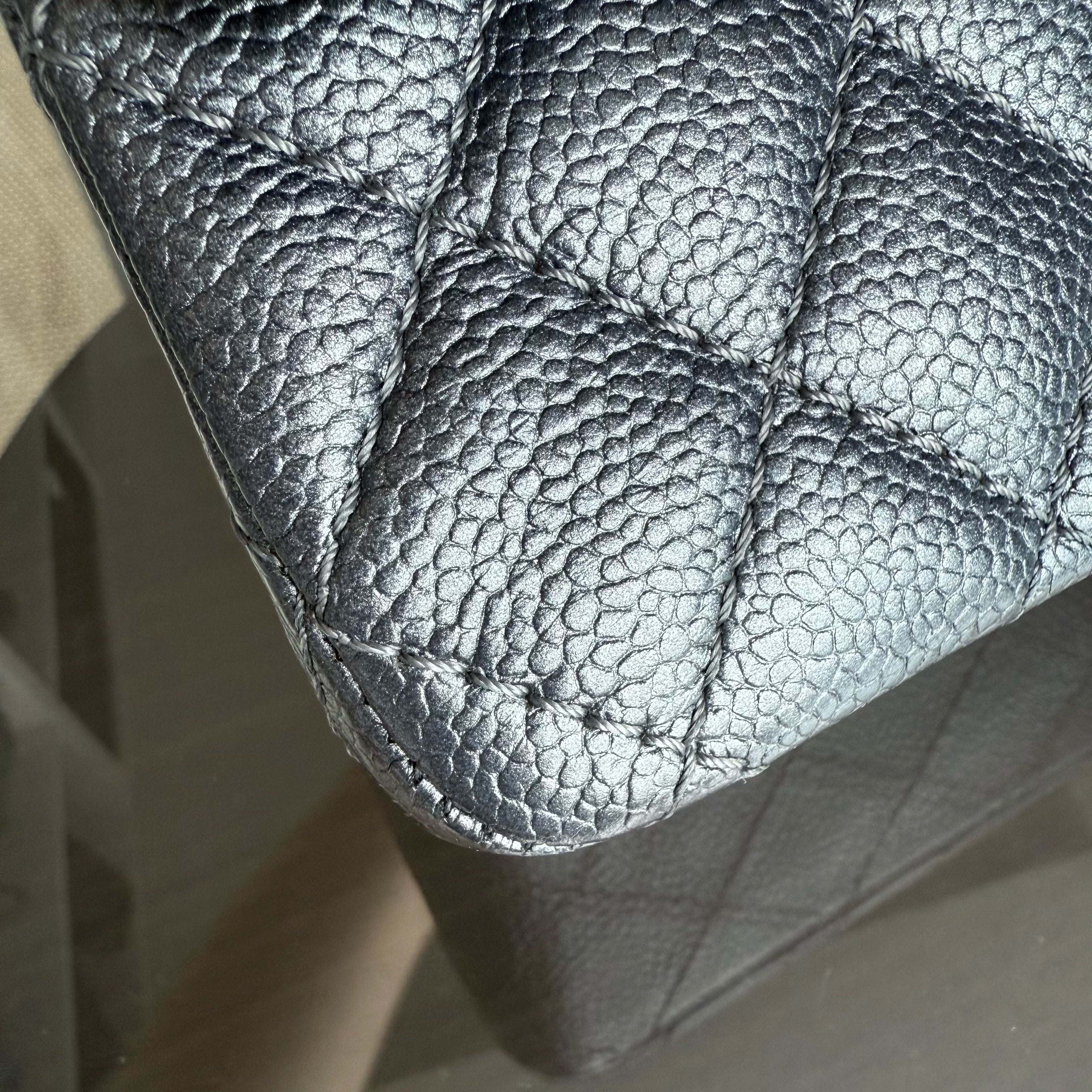 Chanel Classic Flap Medium - Caviar 25CM Quilted Grained Calfskin Iridescent Charcoal Dark Grey Gray Ruthenium Silver Hardware Series 20