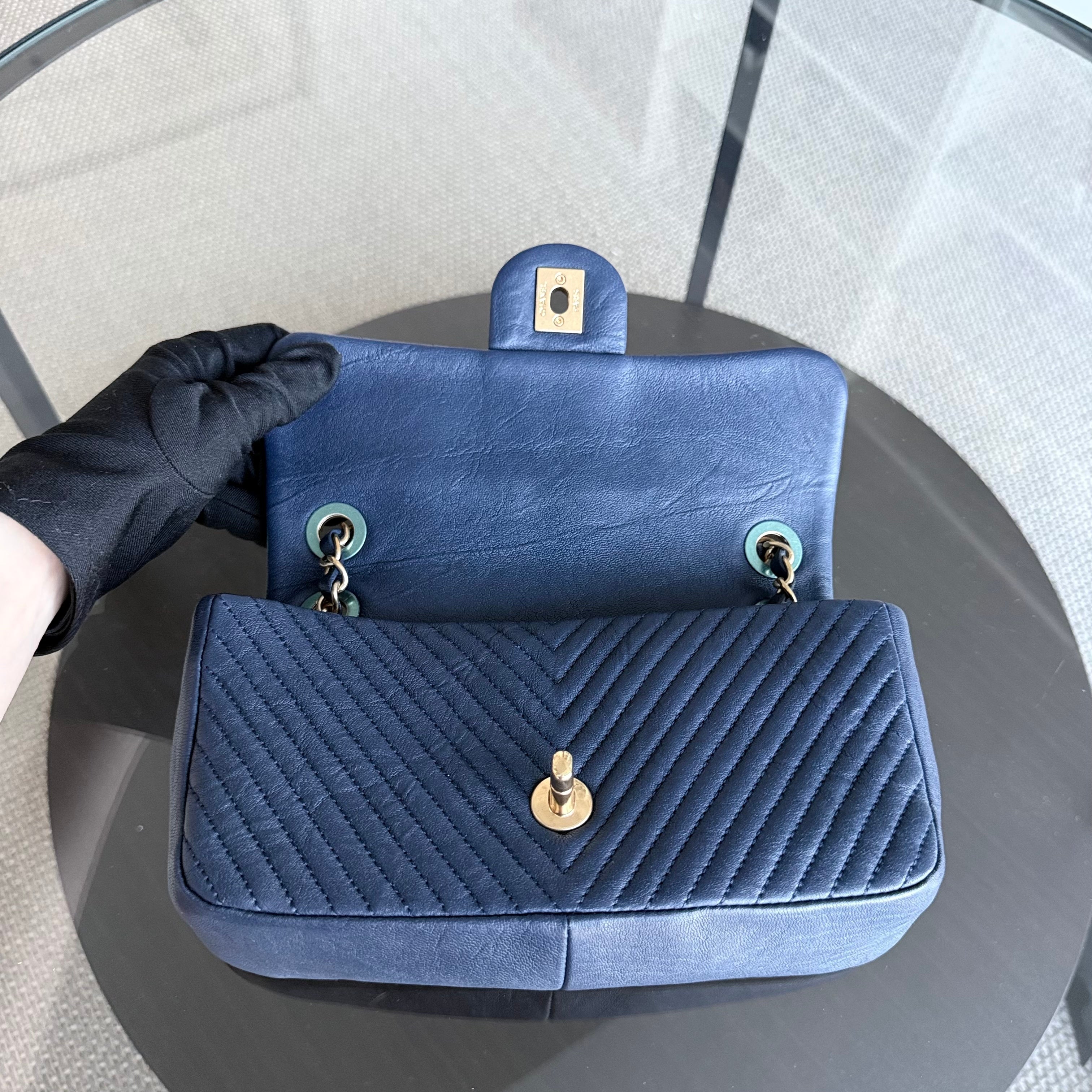 Chanel Seasonal Flap Herringbone - 23CM Calfskin Chevron Blue Distressed Aged Gold Hardware Series 21