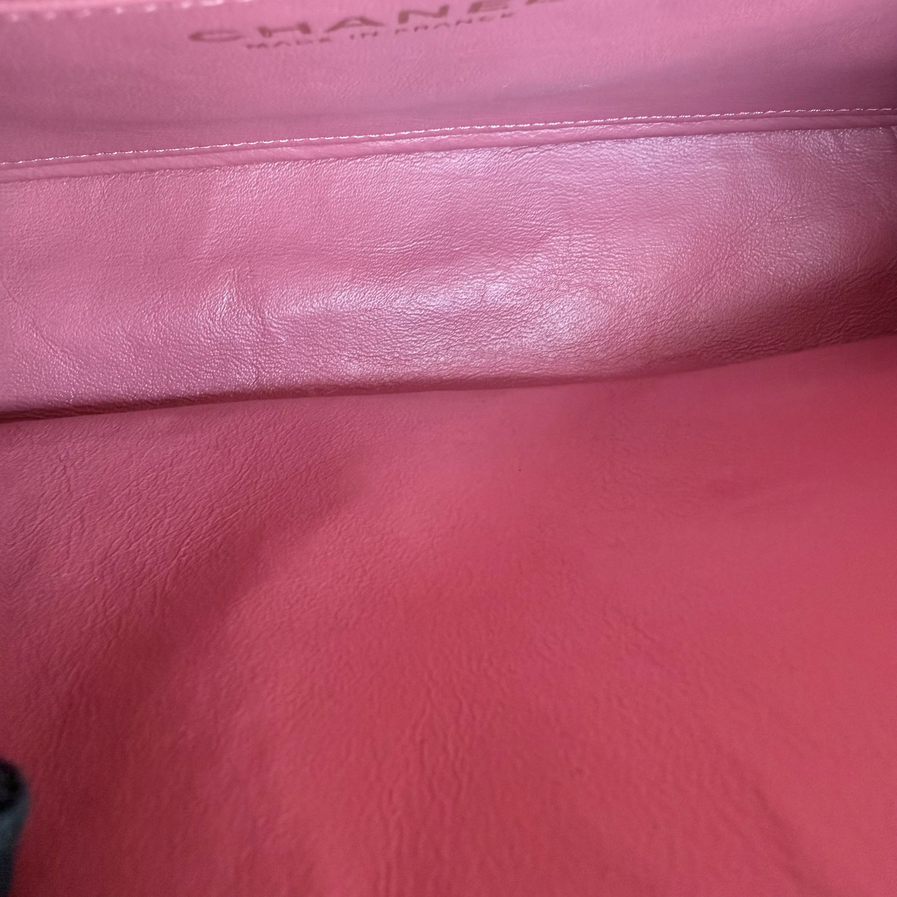 Chanel Classic Flap Medium Valentine Edition - 25CM Quilted Lambskin Sakura Pink Gold Hardware Series 19