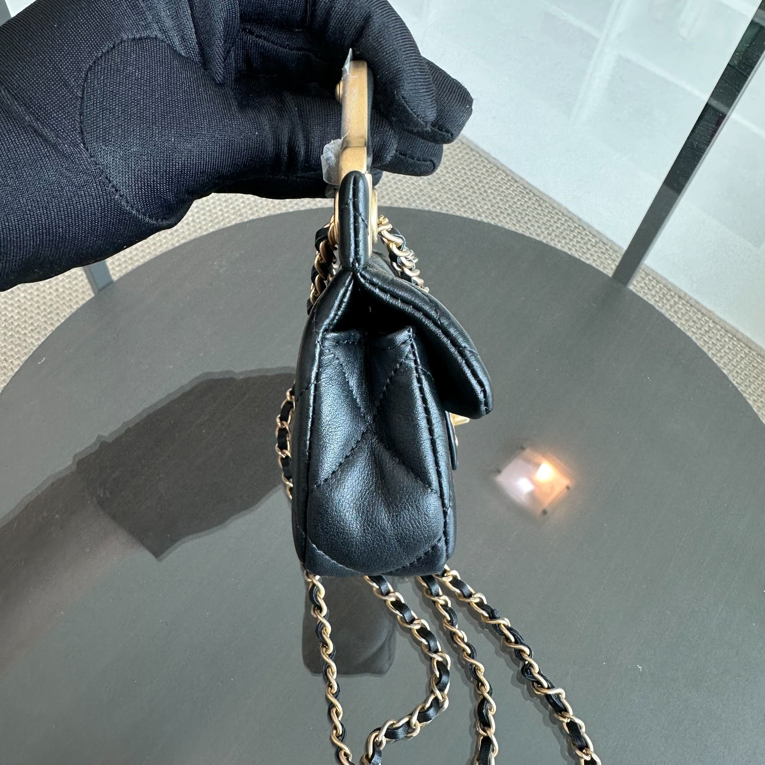 *Brand New* Chanel Flap Lambskin Cardholder with Chain 21A Black GHW No 31 - Luxury Evermore