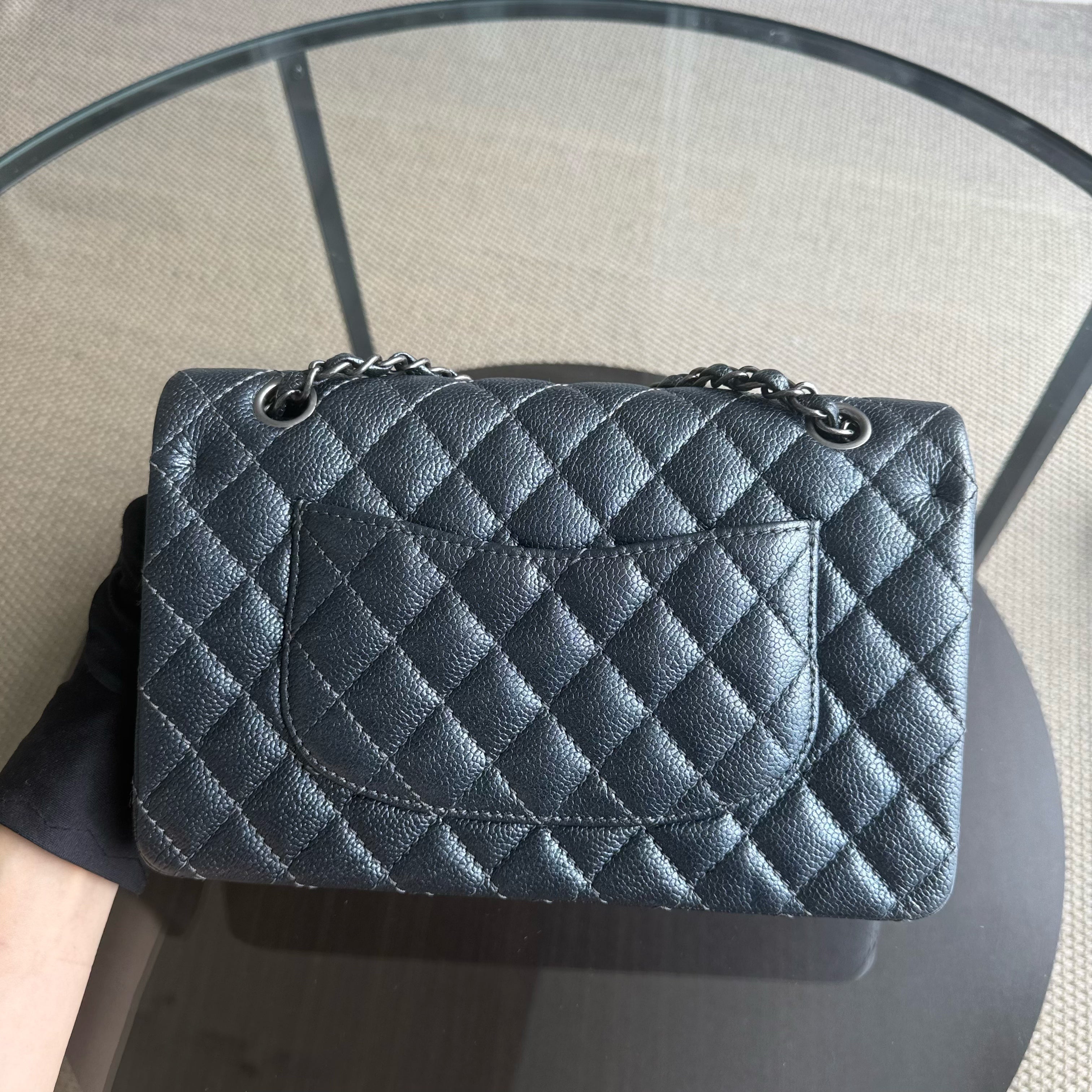 Chanel Classic Flap Medium - Caviar 25CM Quilted Grained Calfskin Iridescent Charcoal Dark Grey Gray Ruthenium Silver Hardware Series 20