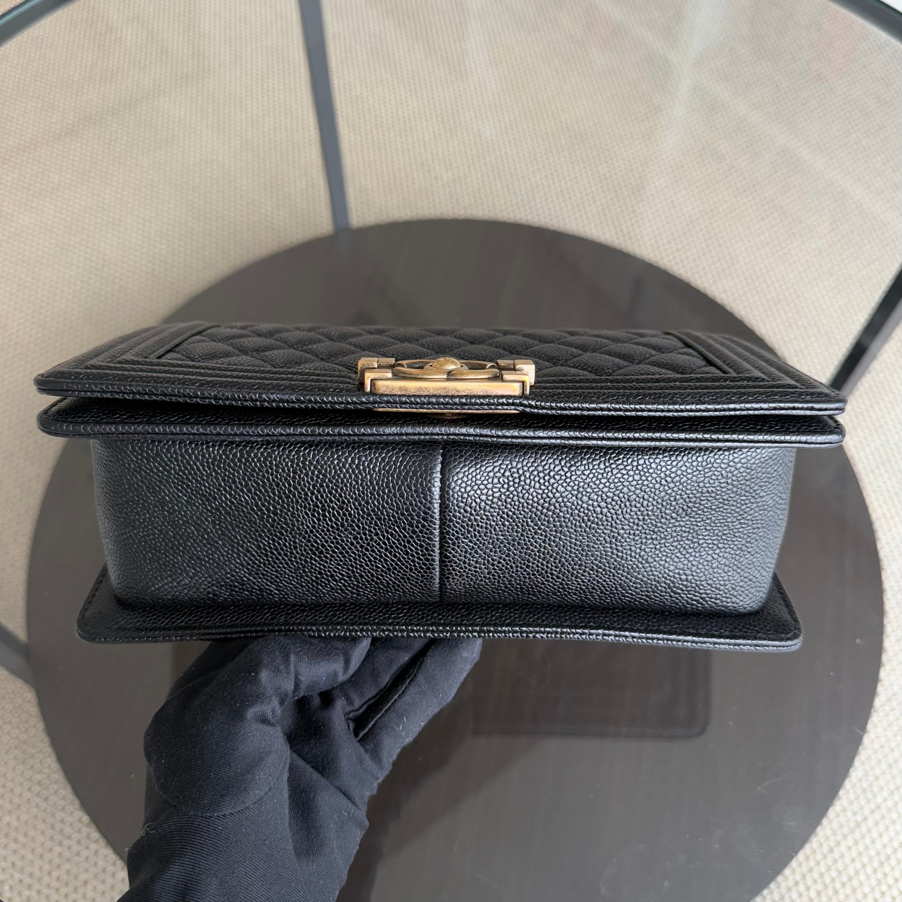 Chanel Boy Medium - Caviar 25CM Quilted Black Ruthenium Gold Hardware Series 20