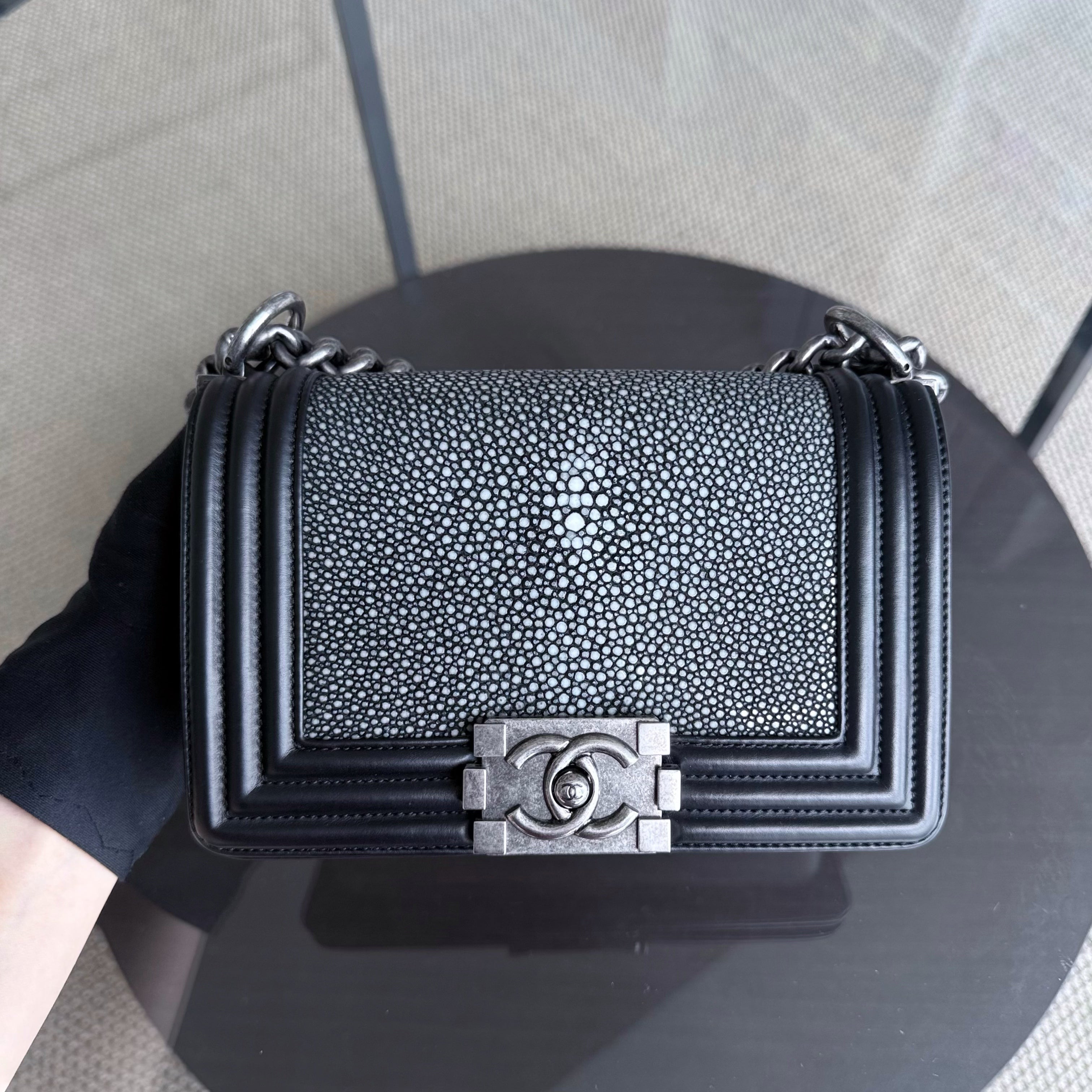 Chanel Boy Small Exotic Limited Edition - Stingray Black Ruthenium Silver Hardware Series 18