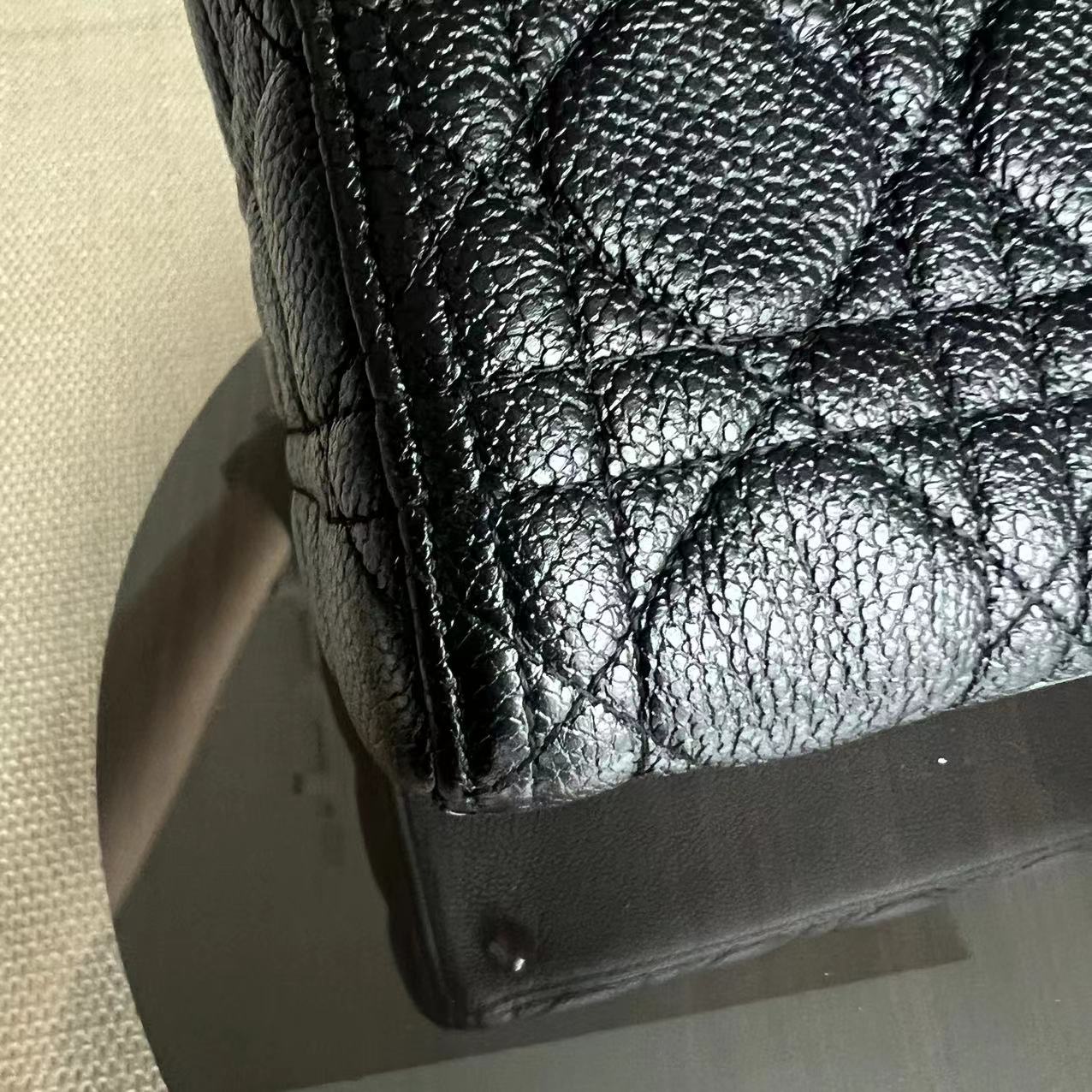 *Rare Caviar* Lady Medium Grained Calfskin Black Silver Hardware