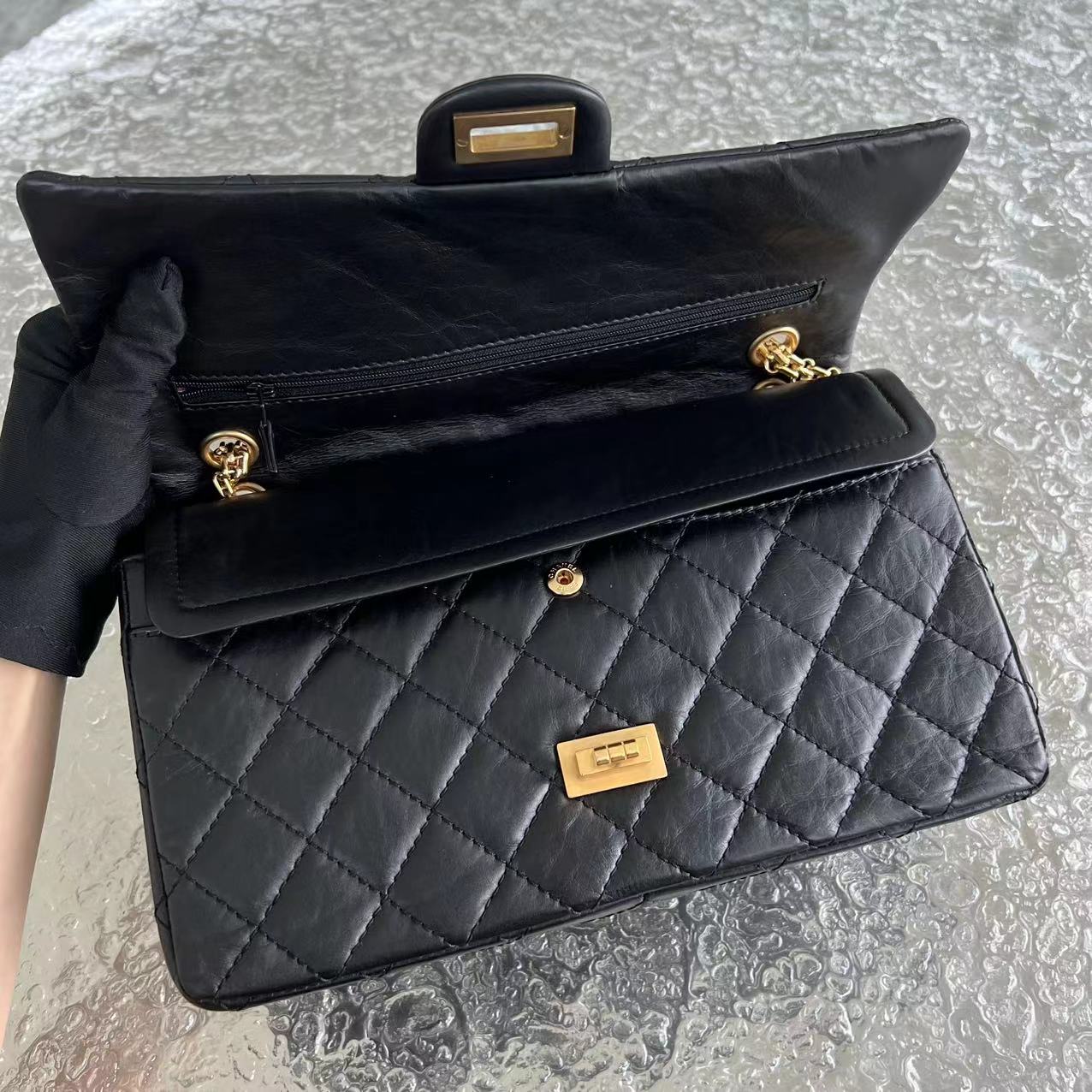 Chanel 2.55 226 Reissue 28CM Quilted Aged Calfskin Black Golden Hardware
