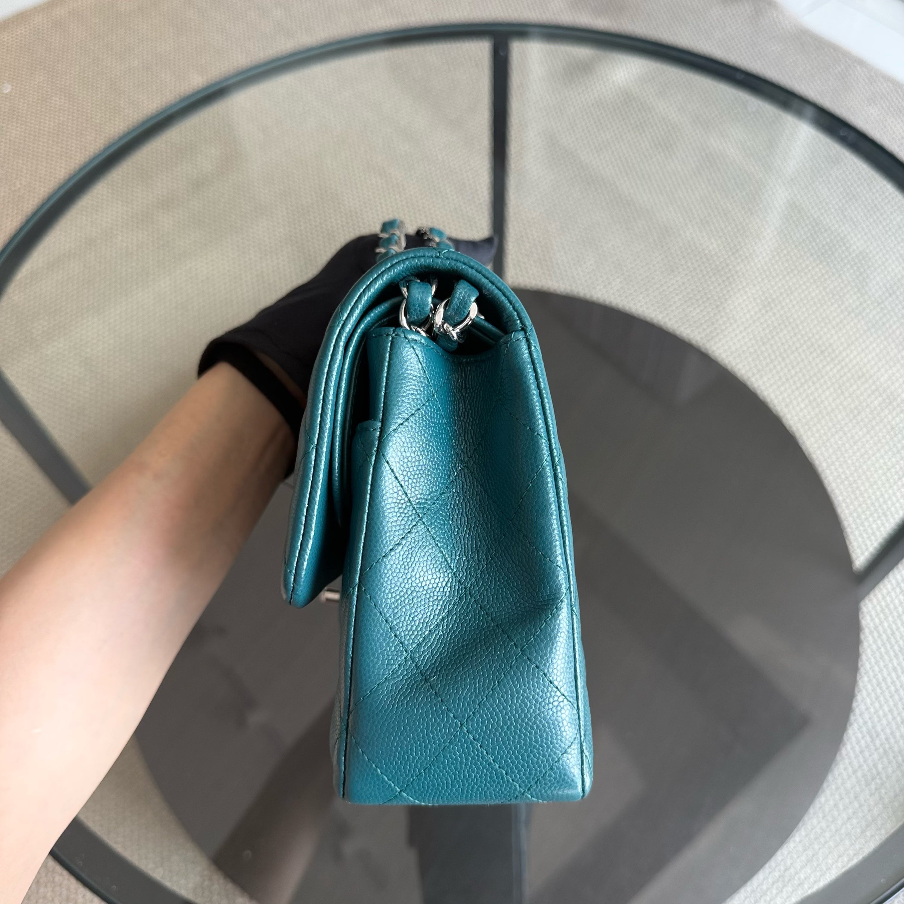 Chanel Classic Flap Medium - Caviar 25CM Quilted Grained Calfskin Blue Silver Hardware Series 26