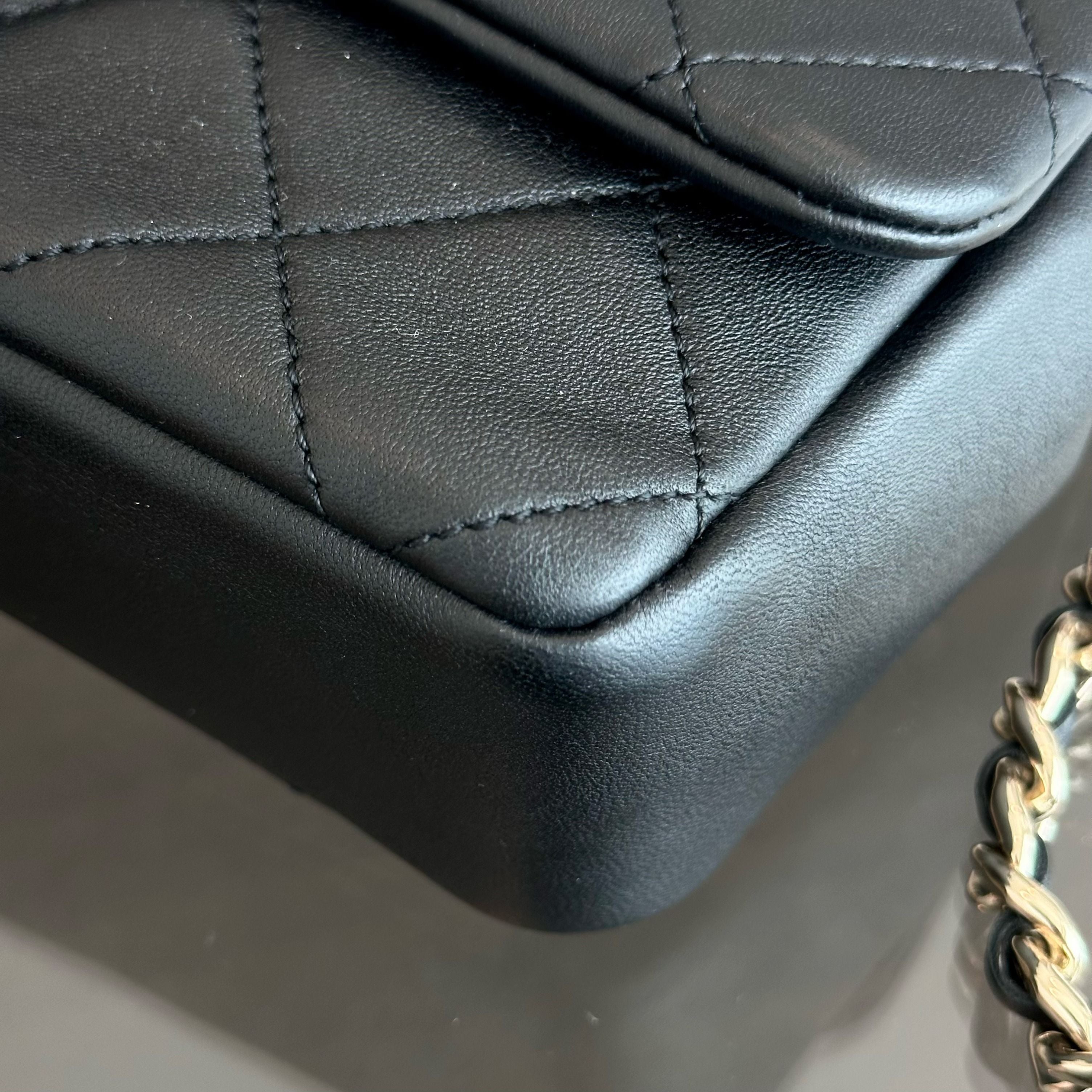 Chanel 2020 Elegant Resin Chain Classic Flap Quilted Lambskin Black GHW No 29 - Luxury Evermore