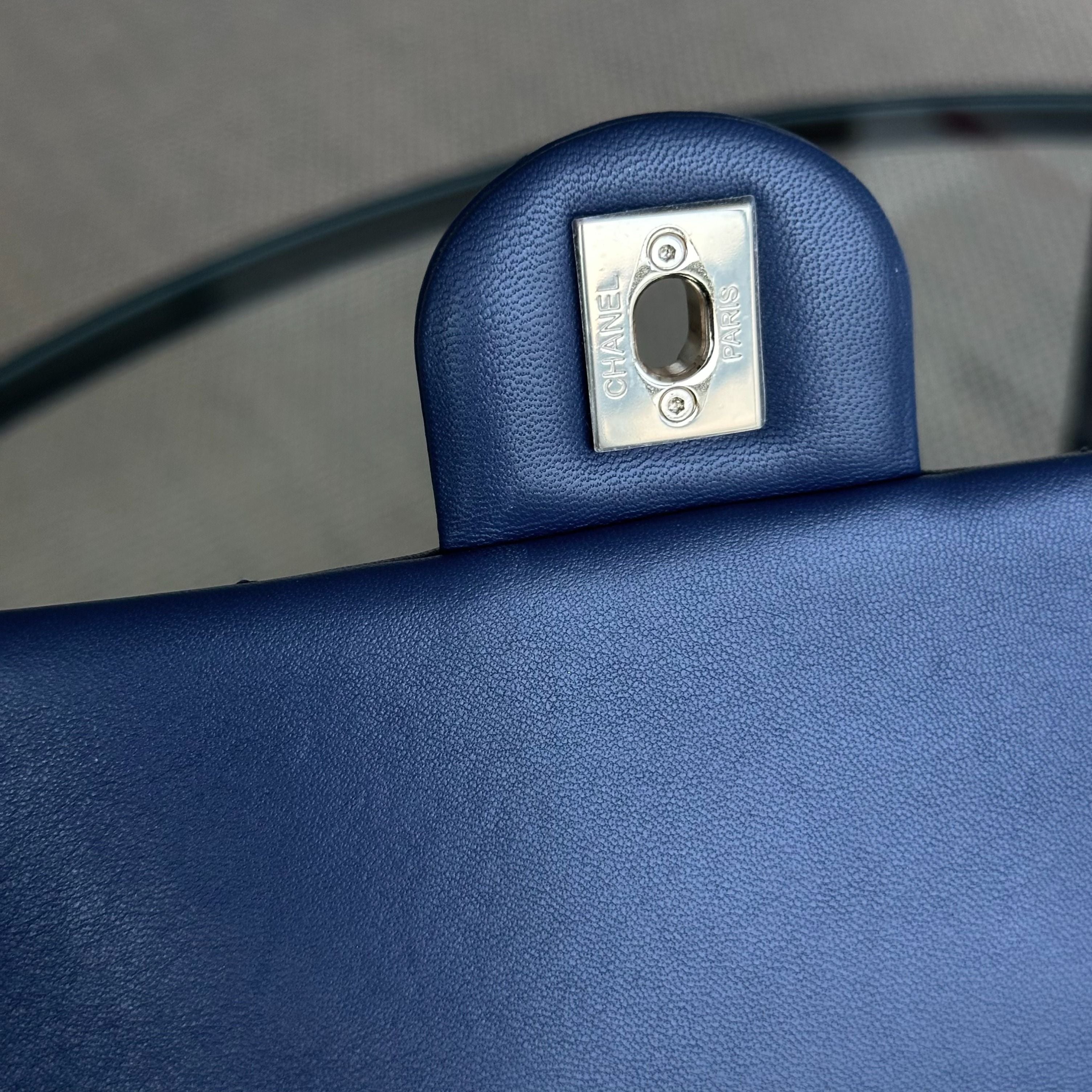 Chanel 2020 Elegant Resin Chain Classic Flap Quilted Lambskin Dark Blue GHW No 29 - Luxury Evermore