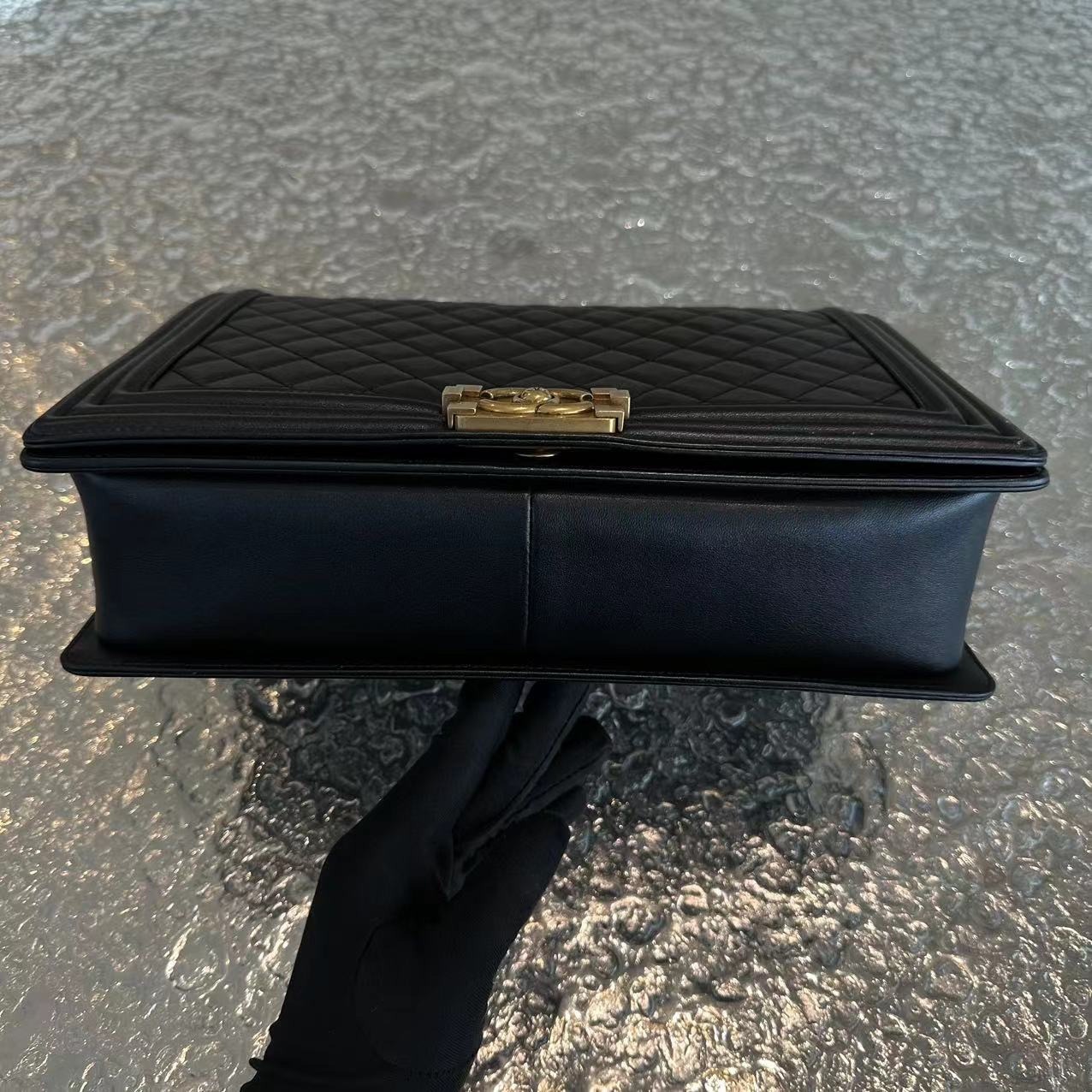 Chanel Boy Large 30CM Quilted Lambskin Leboy Black GHW No 19 - Luxury Evermore