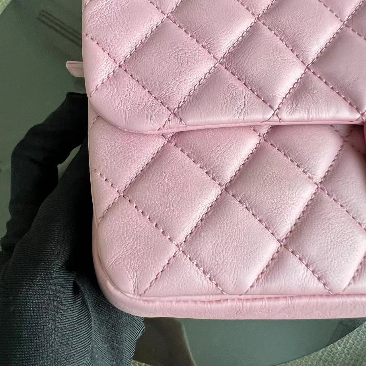 Chanel Calfskin CC Seasonal Flap Zipped Single Flap Quilted Pink Golden Hardware Series 18 - Luxury Evermore