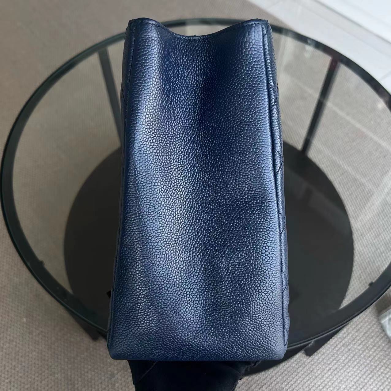 Chanel Caviar GST Grand Shopping Tote Quilted Grained Calfskin Dark Blue Golden Hardware Series 18 - Luxury Evermore