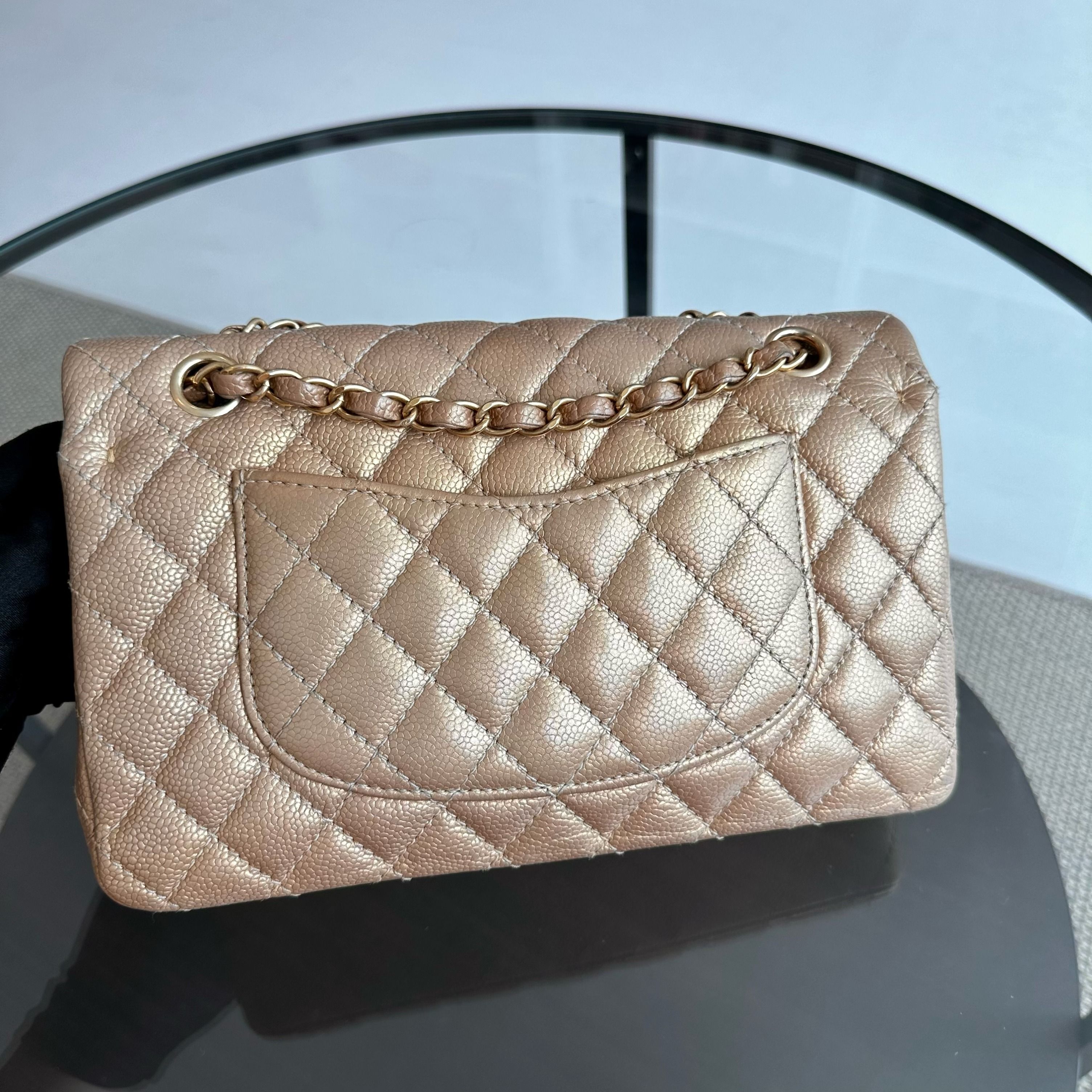 Chanel Caviar Medium Classic Flap Gold GHW No 20 - Luxury Evermore