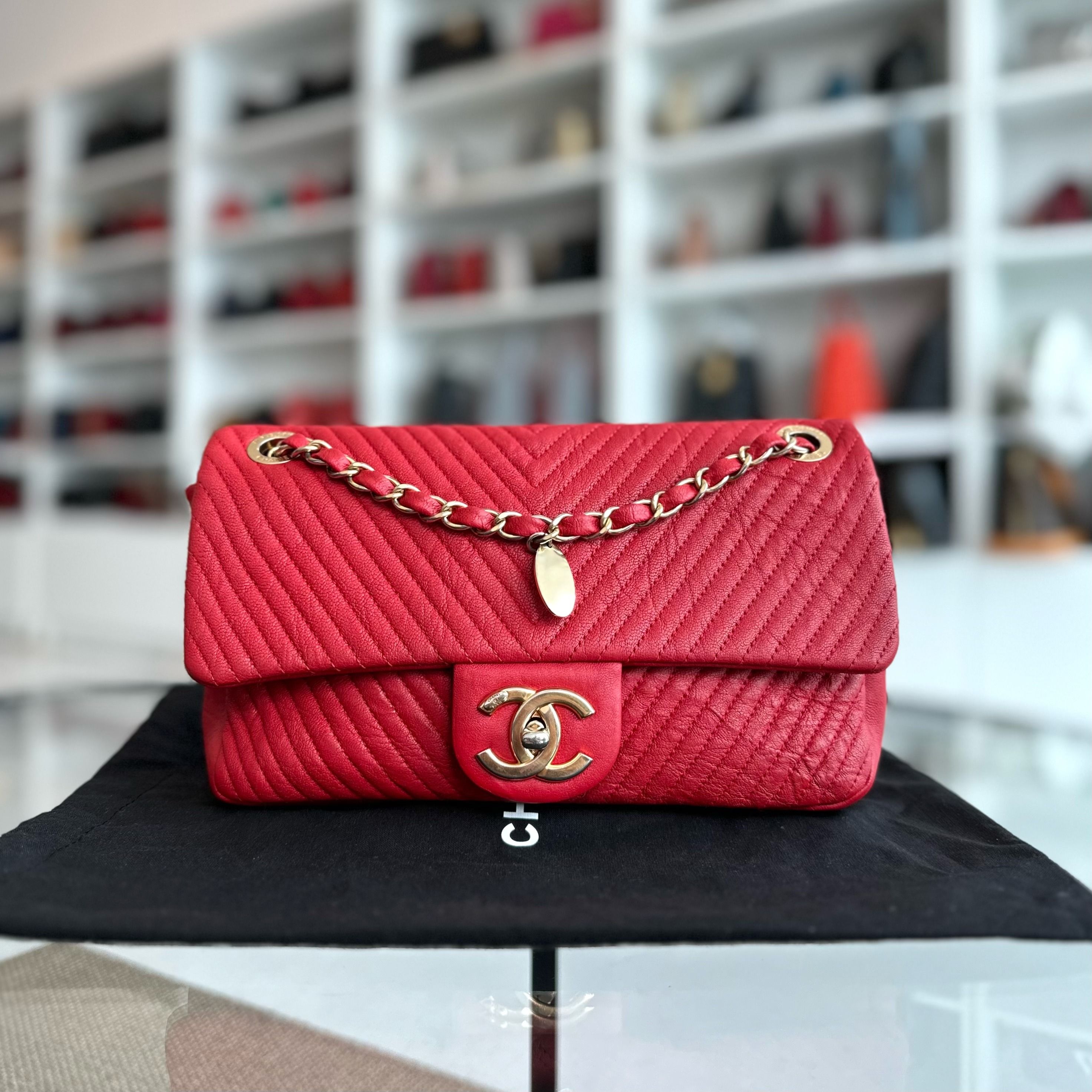 Chanel Chevron Herringbone Medallion Seasonal Flap Red Calfskin AGHW No 21 - Luxury Evermore