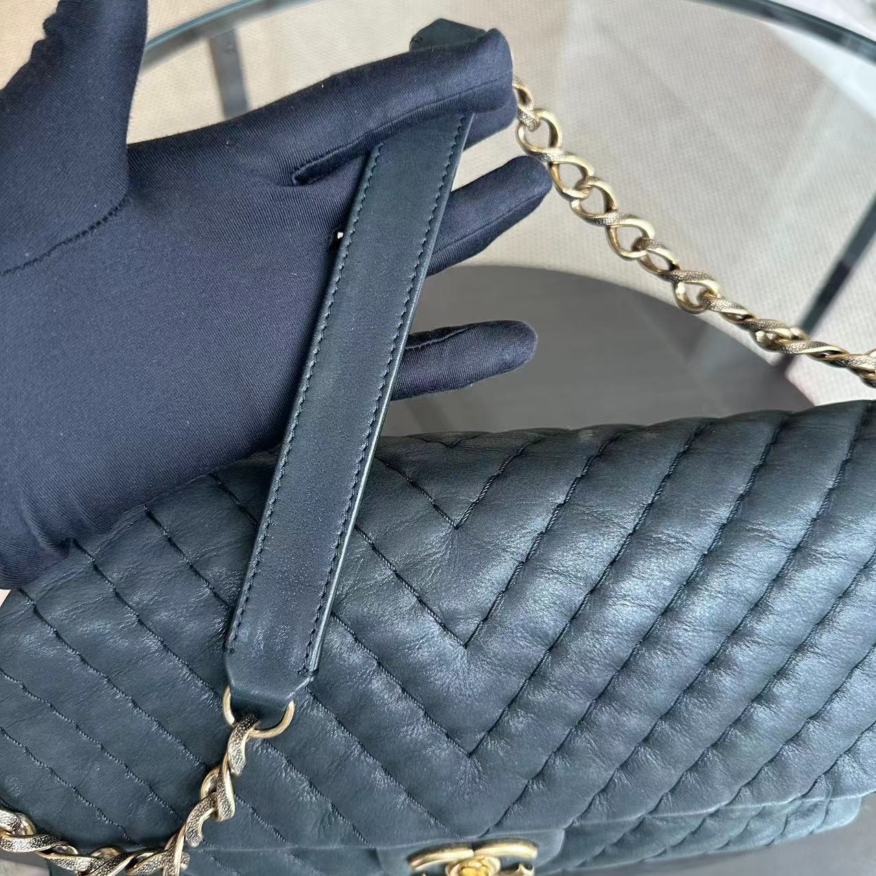 Chanel Chevron V-Stich Seasonal Classic Flap Black GHW NO 14 - Luxury Evermore