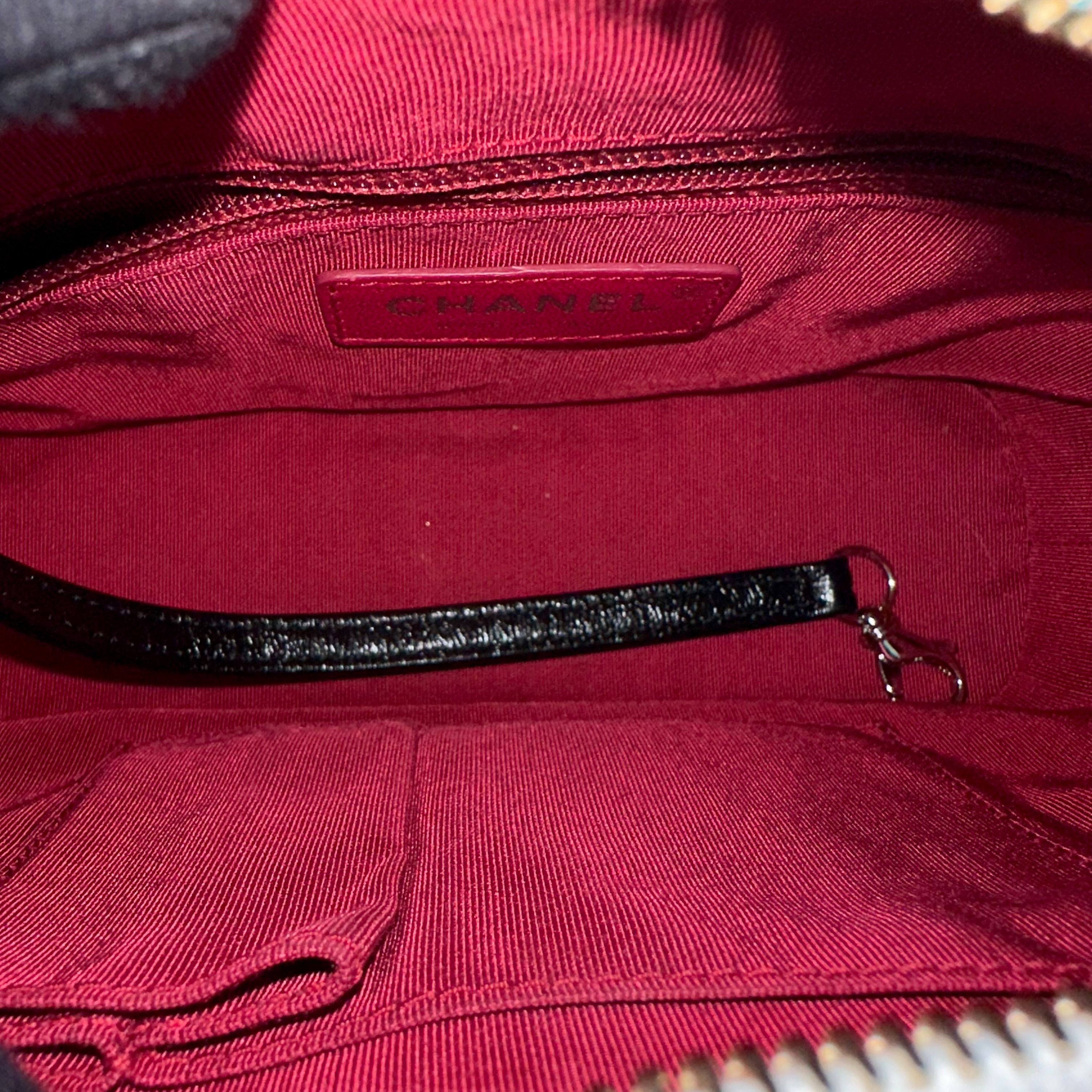 Chanel Gabrielle Small Hobo Quilted Aged Calfskin White Black No 23 - Luxury Evermore