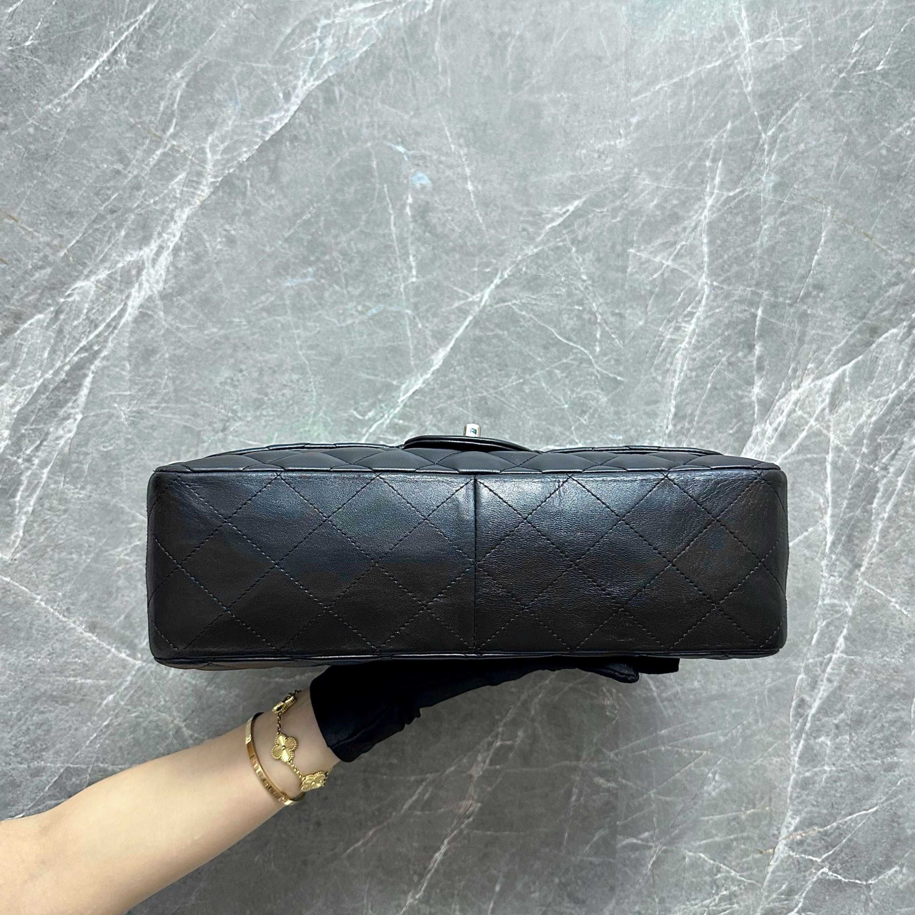 Chanel Jumbo Classic Flap Single Flap Lambskin Black SHW No 13 - Luxury Evermore