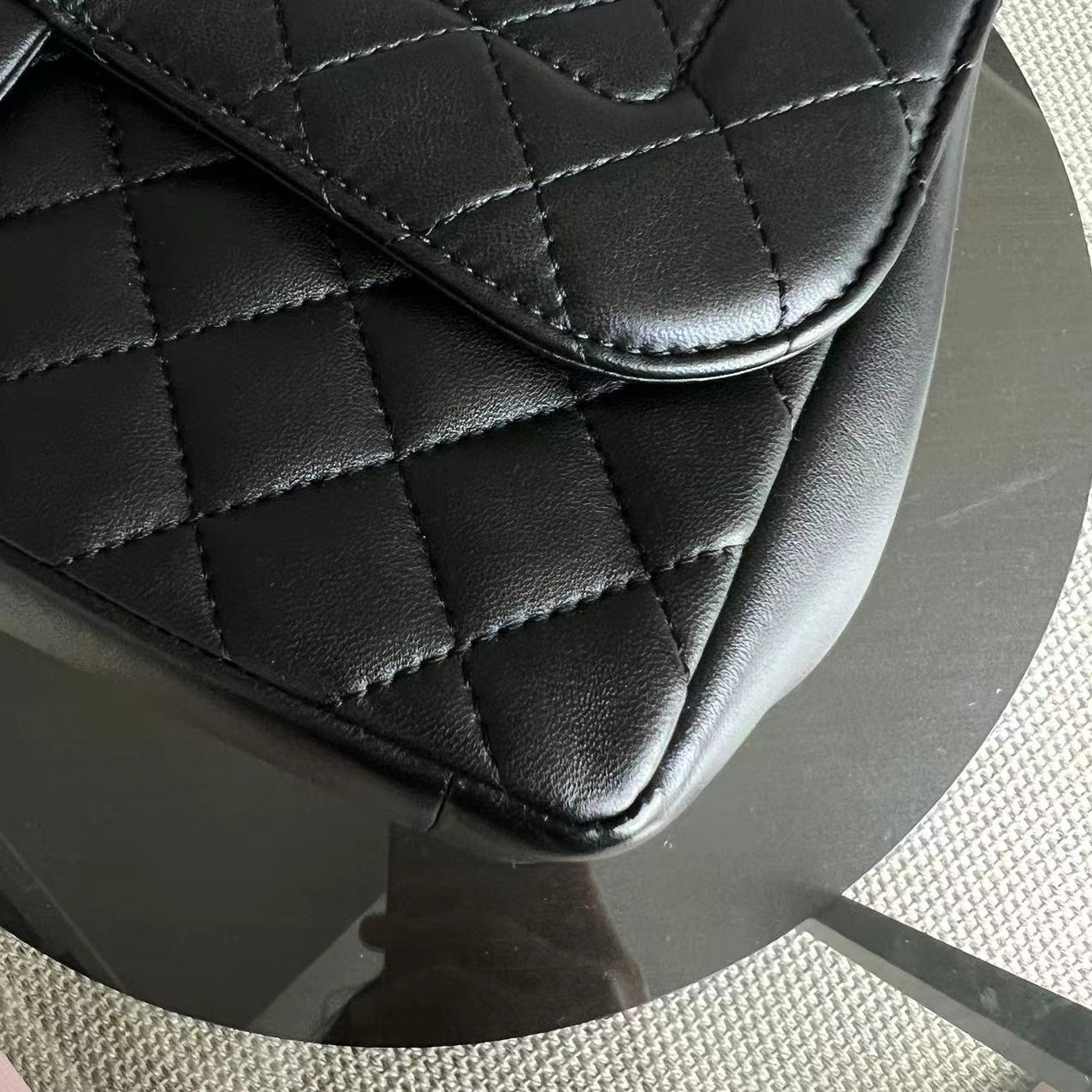 Chanel Mademoiselle Chic Seasonal Flap Jumbo 30CM Quilted Lambskin Black GHW No 21 - Luxury Evermore