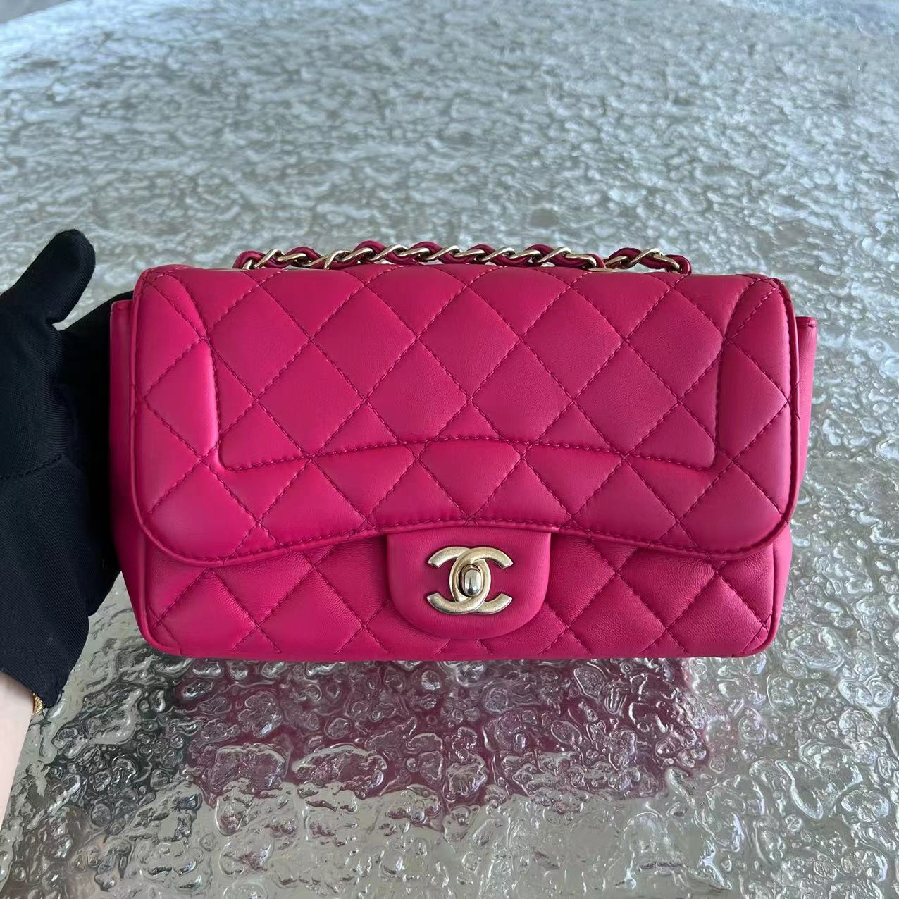 Chanel Mademoiselle Chic Seasonal Flap Mini Quilted Lambskin Hot Pink GHW No 21 - Luxury Evermore