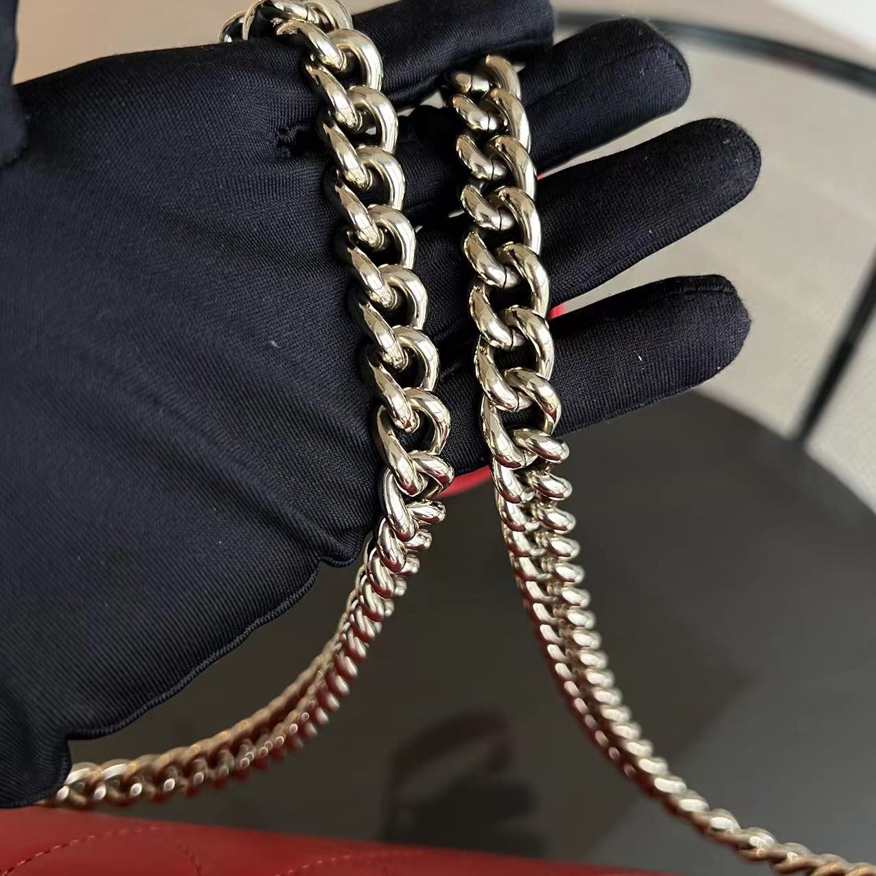 Chanel Medium Label Click Flap Quilted Grained Calfskin Red Golden Hardware Series 24 - Luxury Evermore