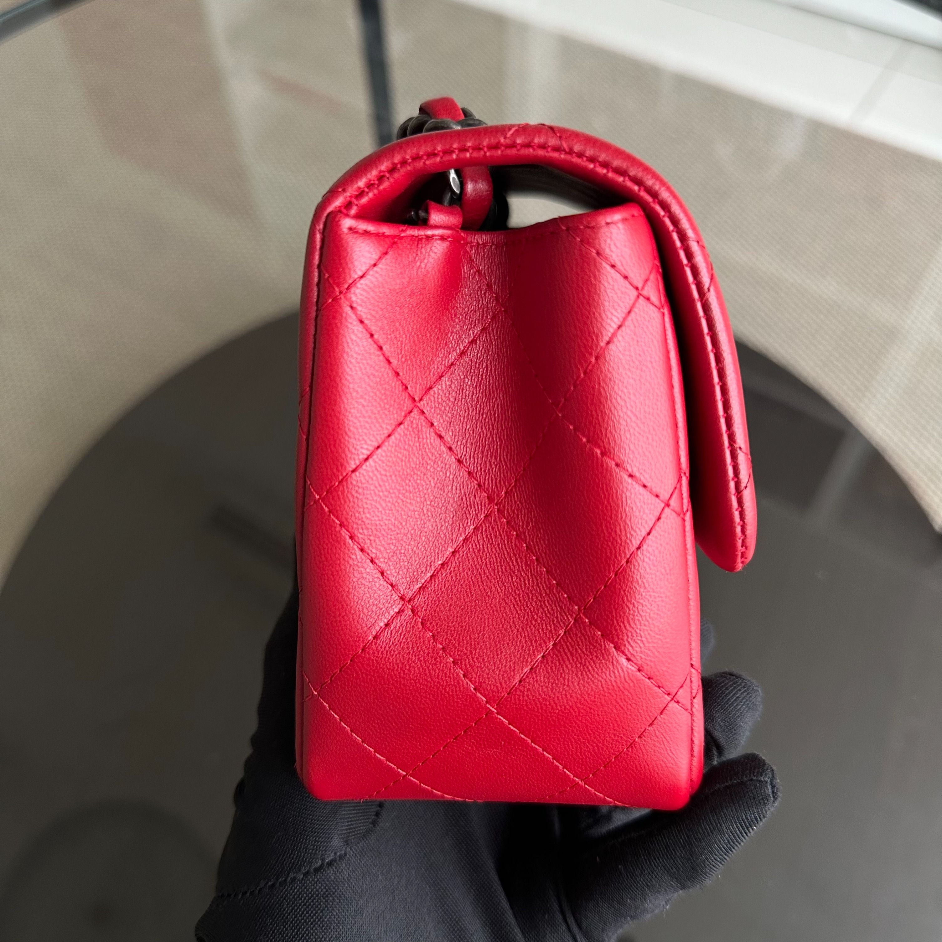 Chanel Mini Square Classic Flap Quilted Lambskin Red RSHW No 20 - Luxury Evermore