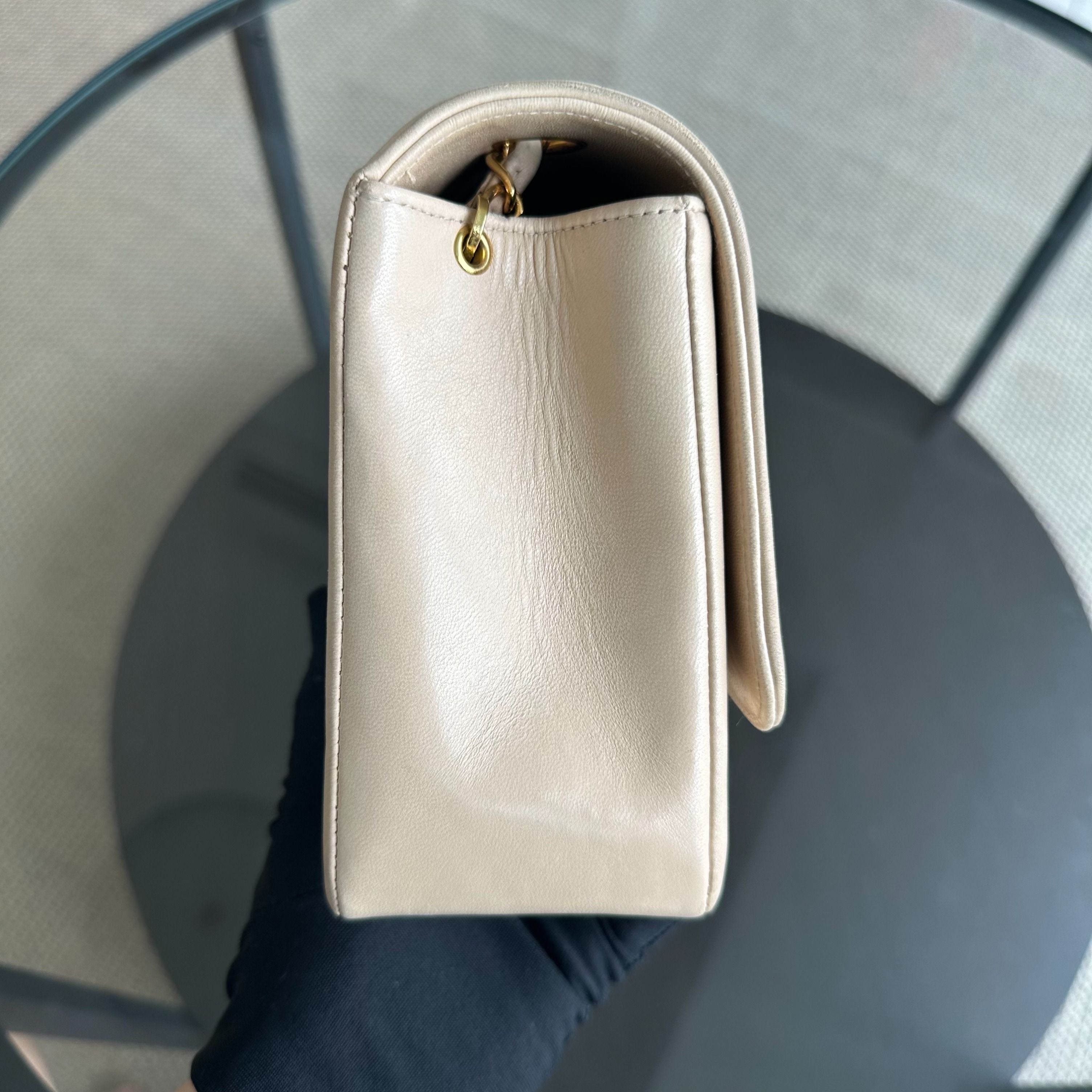 Chanel Vintage Mademoiselle Vertical Quilted Flap Lambskin Beige GHW No 2 - Luxury Evermore