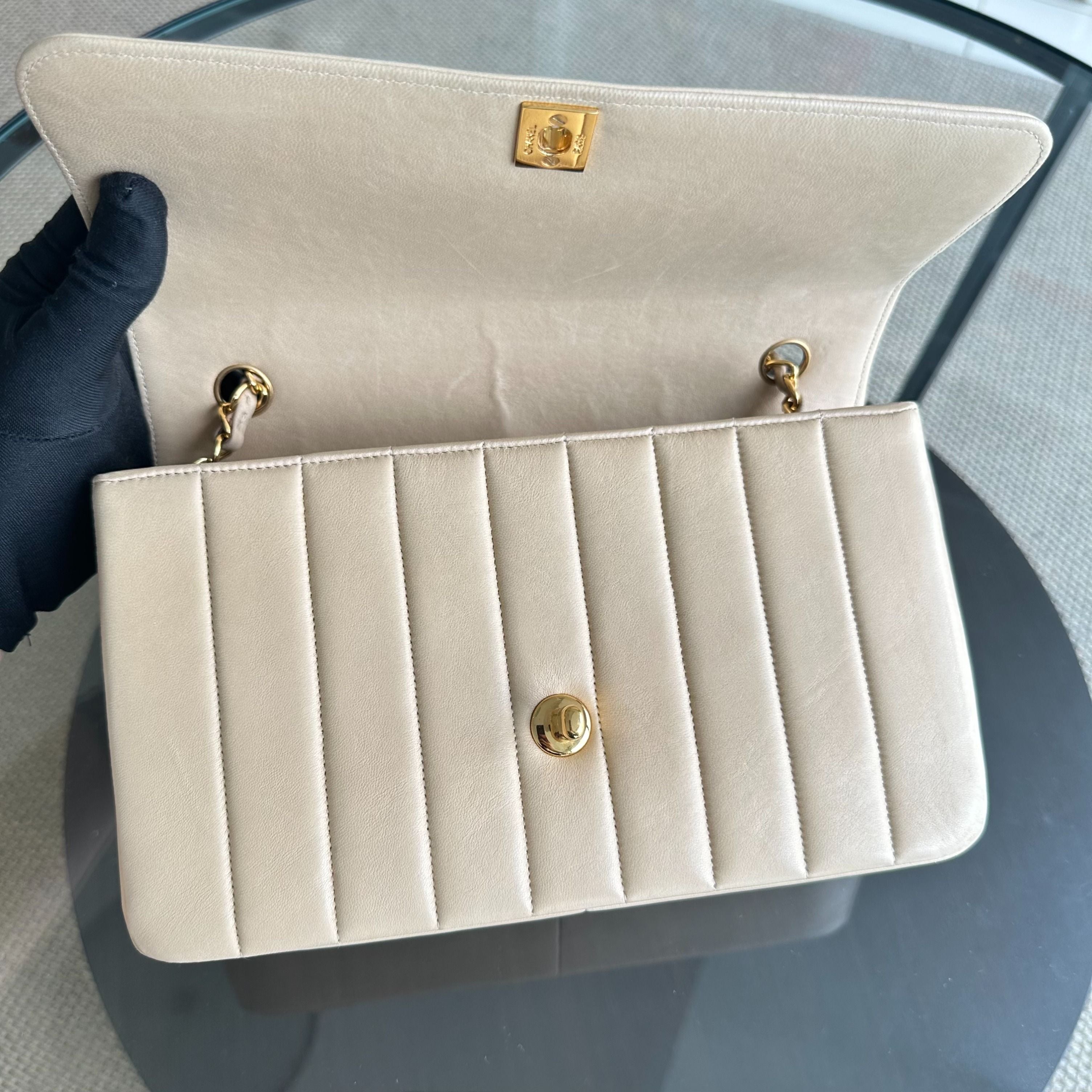 Chanel Vintage Mademoiselle Vertical Quilted Flap Lambskin Beige GHW No 2 - Luxury Evermore