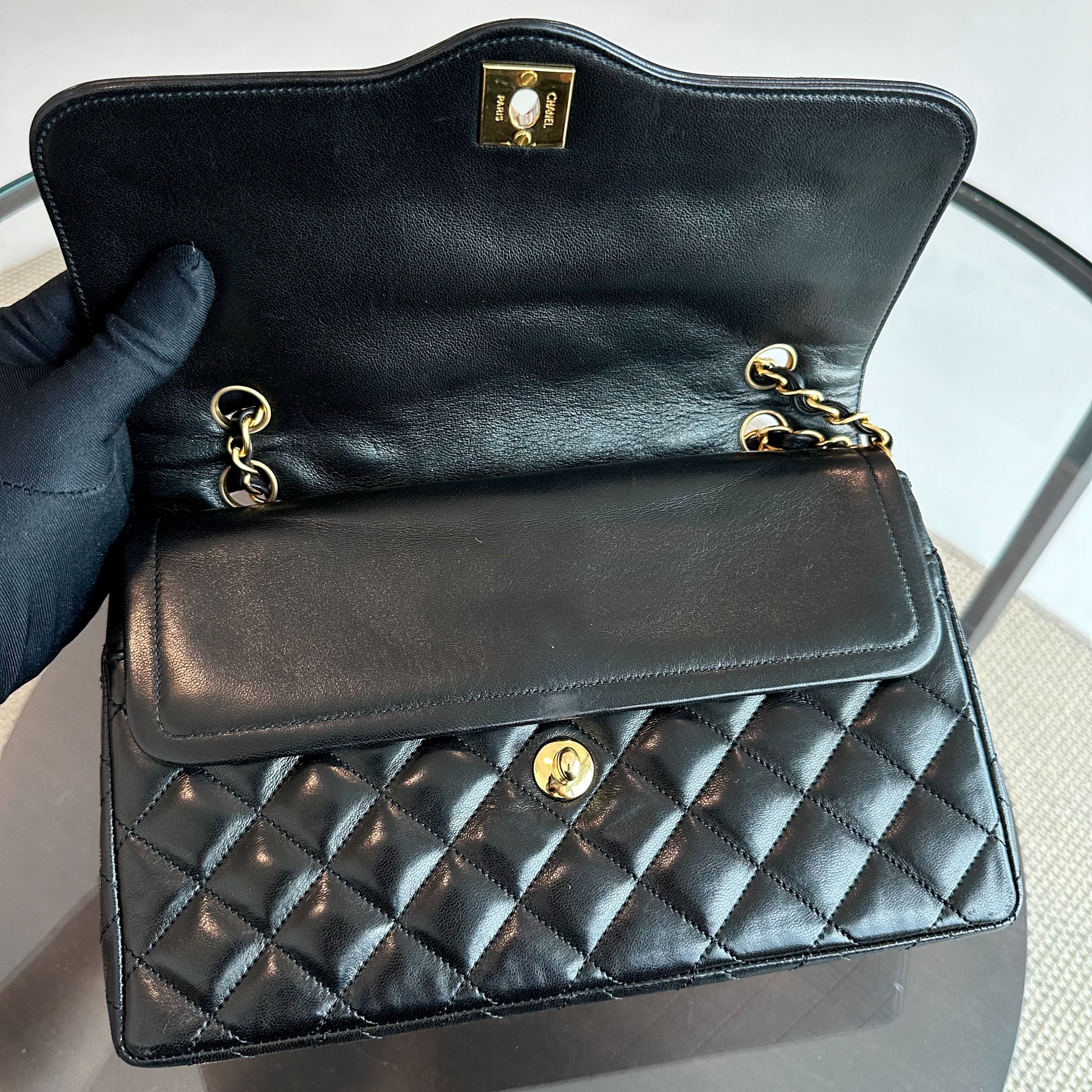 Chanel Vintage Paris CC Double Flap Quilted Calfskin Black Two Tone GHW No 3 - Luxury Evermore