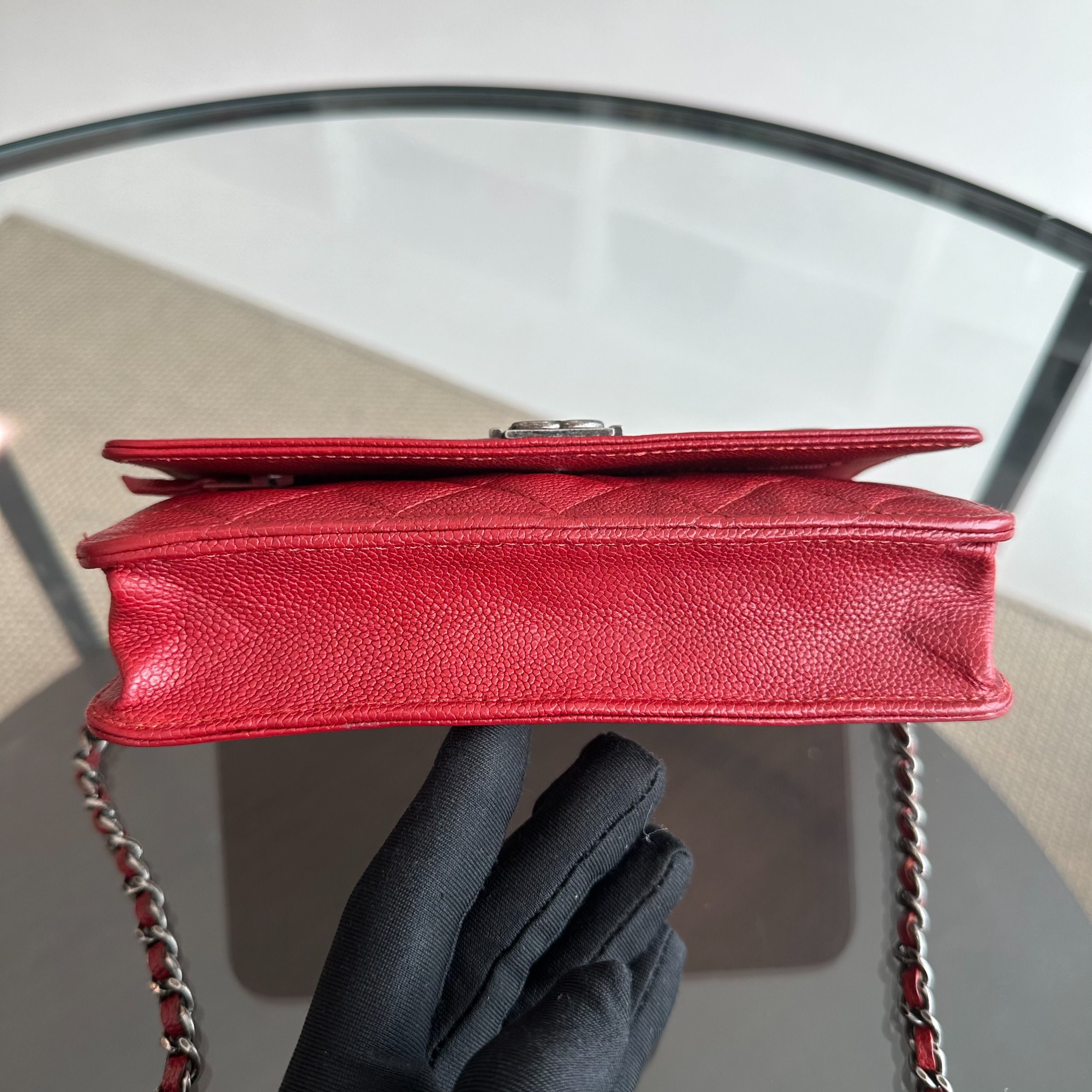Caviar Boy WOC Wallet On Chain Red SHW No 22