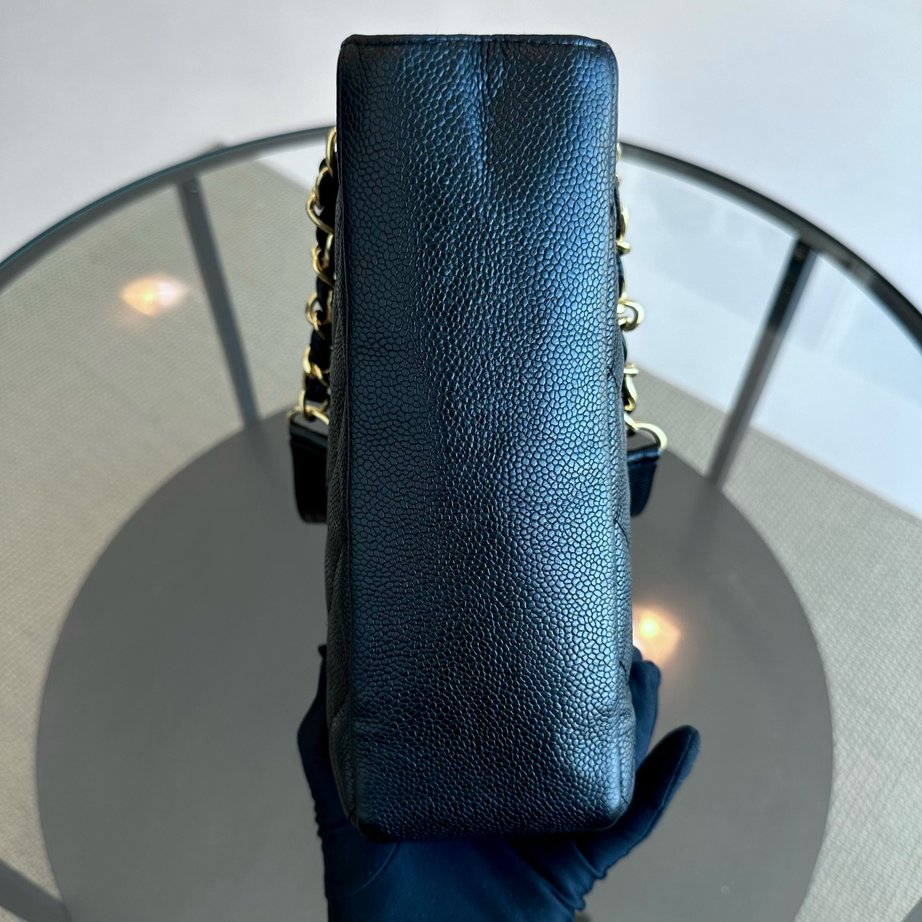 Caviar PST Petite Shopping Tote Black GHW No 11