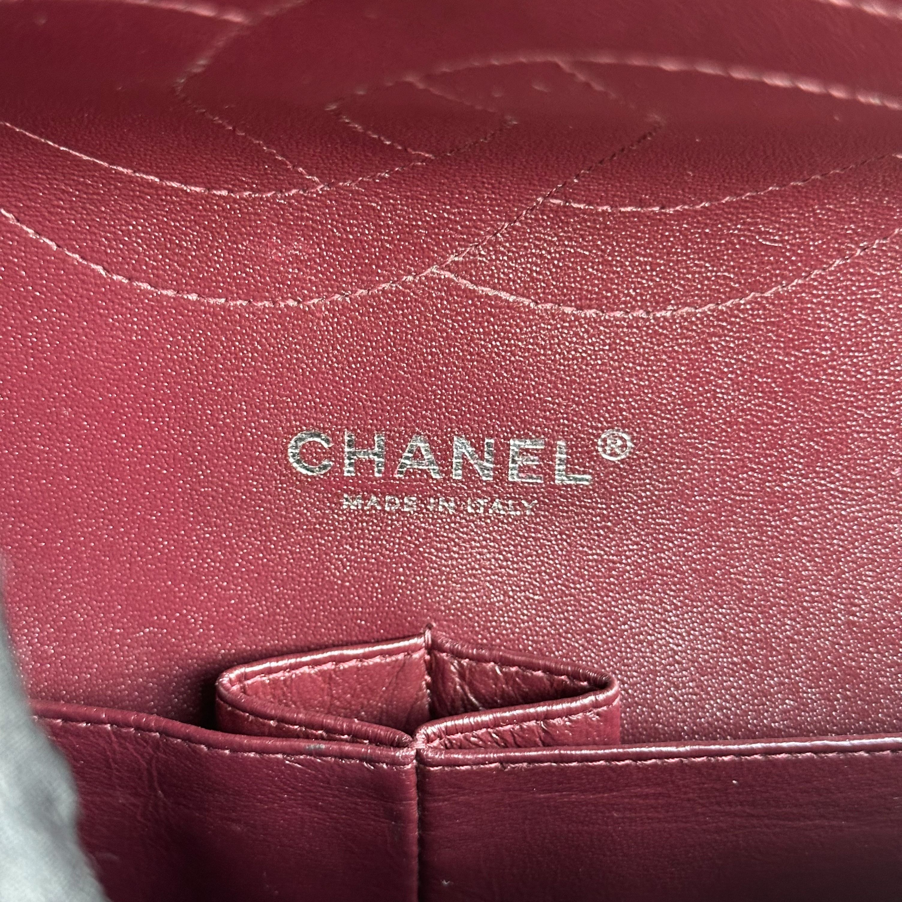 Jumbo Classic Flap Double Flap Quilted Lambskin Black SHW No 18