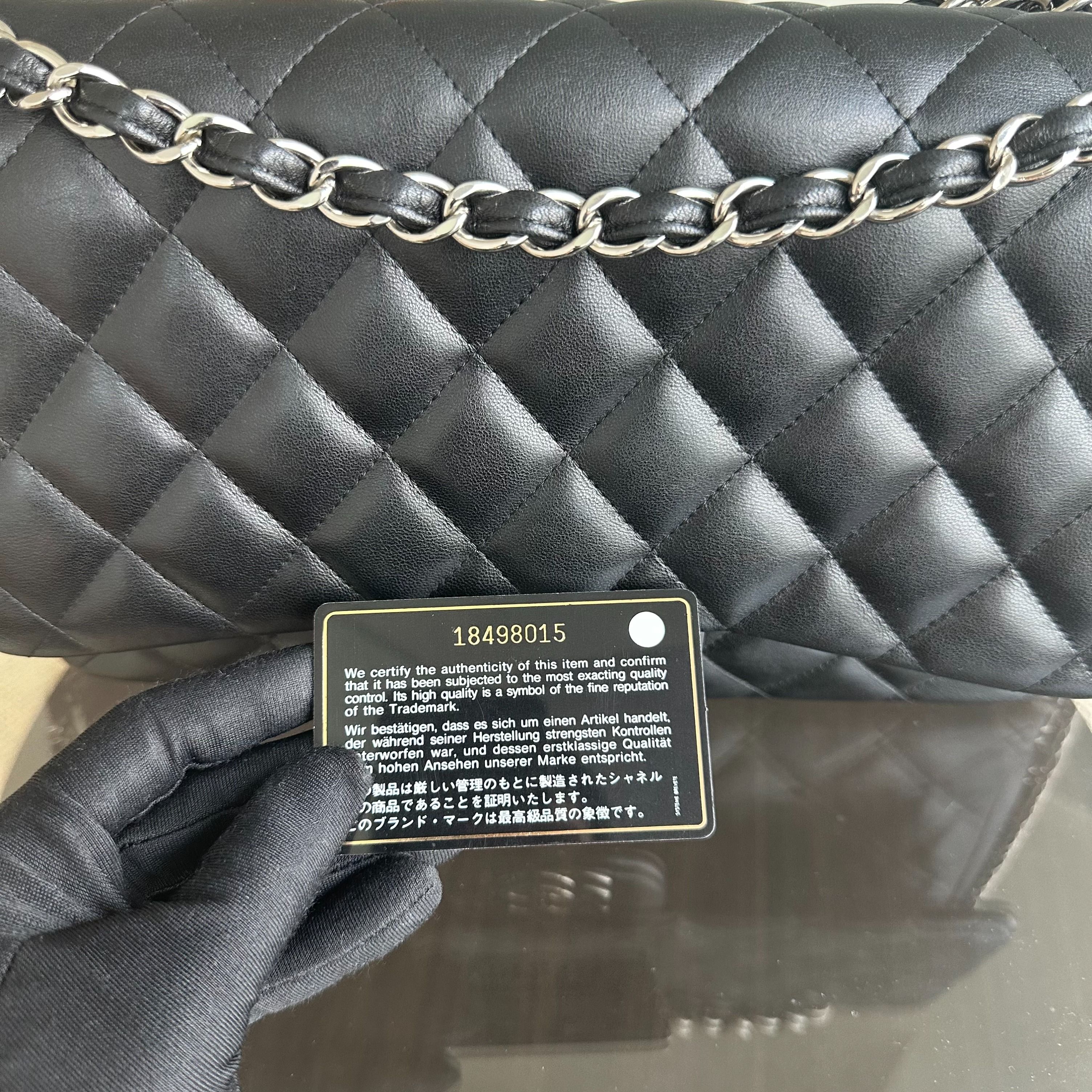 Jumbo Classic Flap Double Flap Quilted Lambskin Black SHW No 18