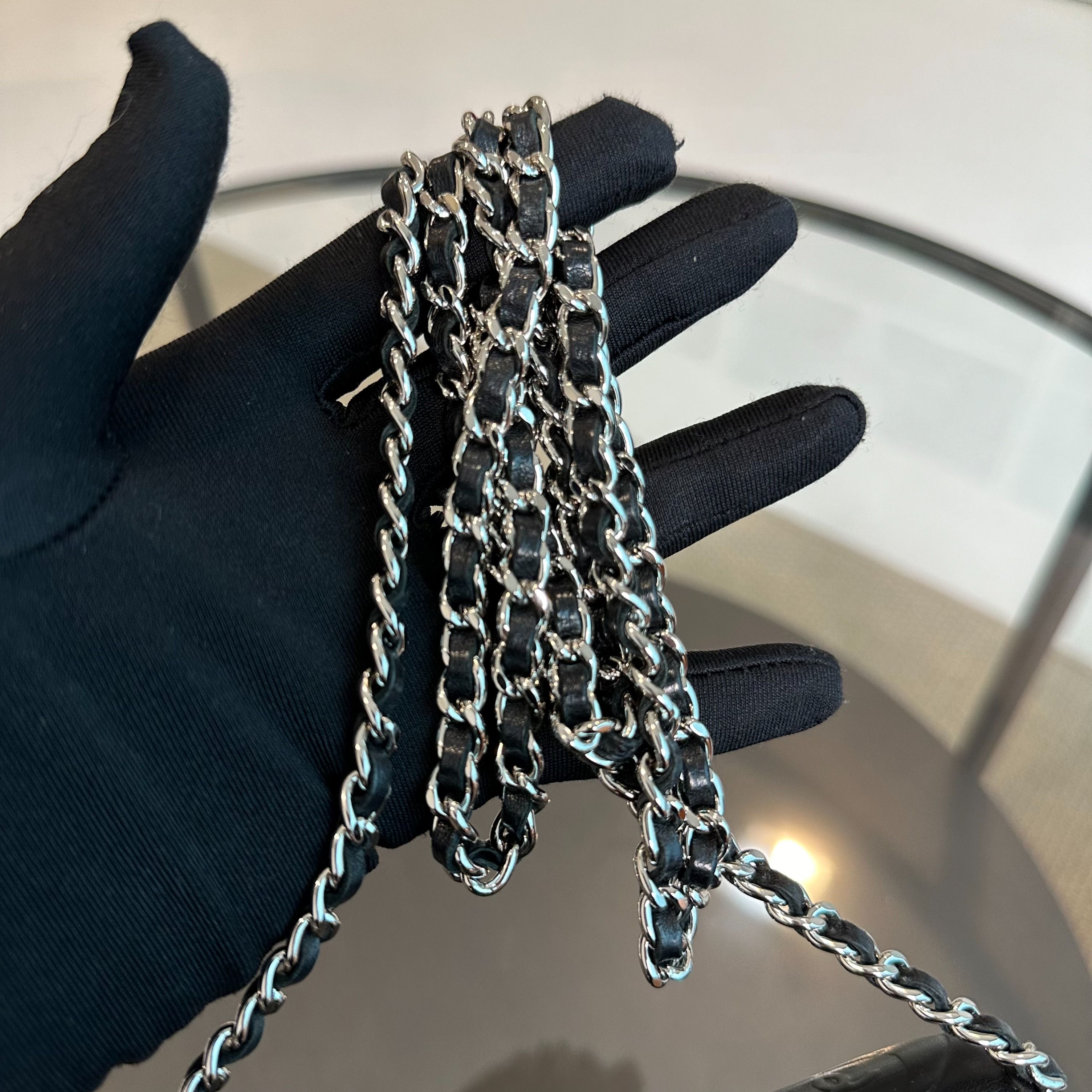 WOC Camellia Wallet On Chain Lambskin Black SHW No 20