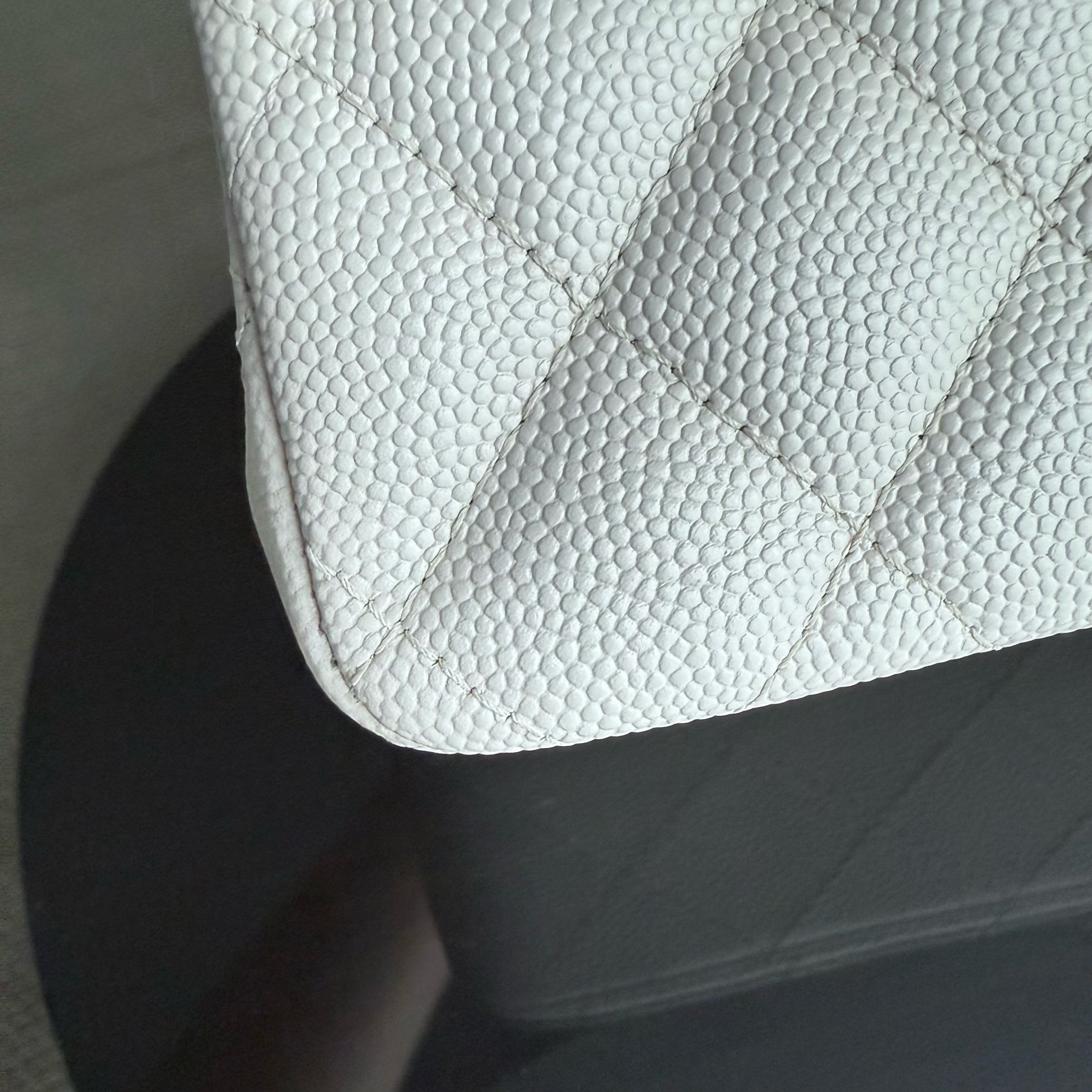 Chanel Classic Flap Small - Caviar 23CM Quilted White Light Gold Hardware Microchip