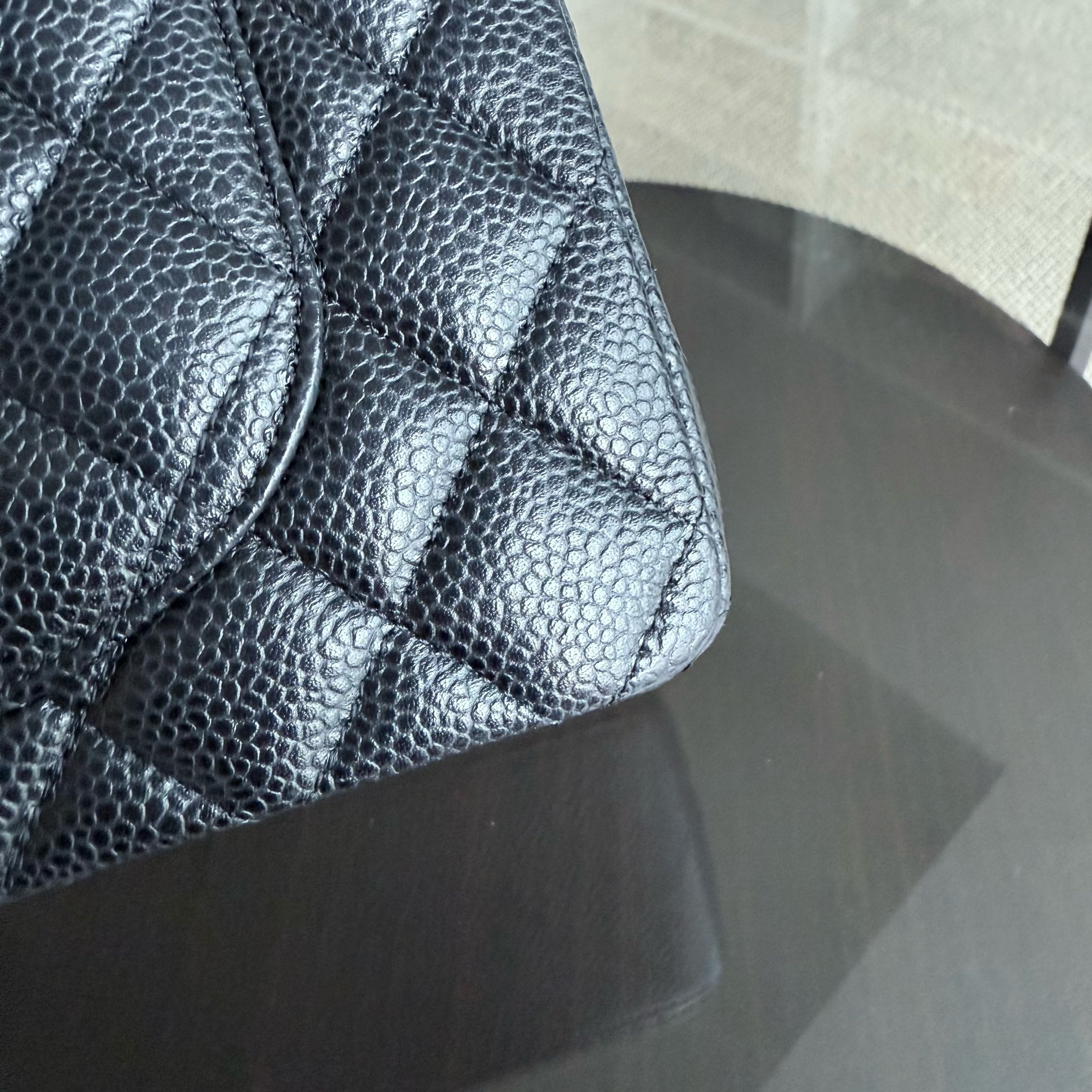 Chanel Classic Flap Small - Caviar 23CM Quilted Black Gold Hardware Series 30