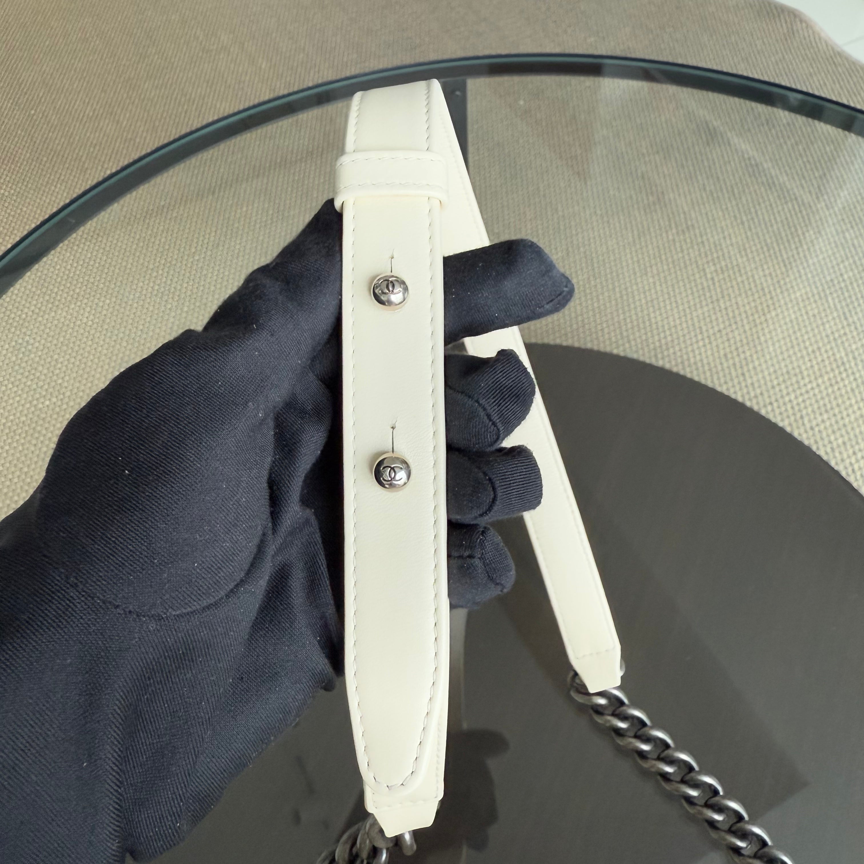 Chanel Boy Medium - 25CM Chevron Calfskin Cream White Ruthenium Silver Hardware Series 20