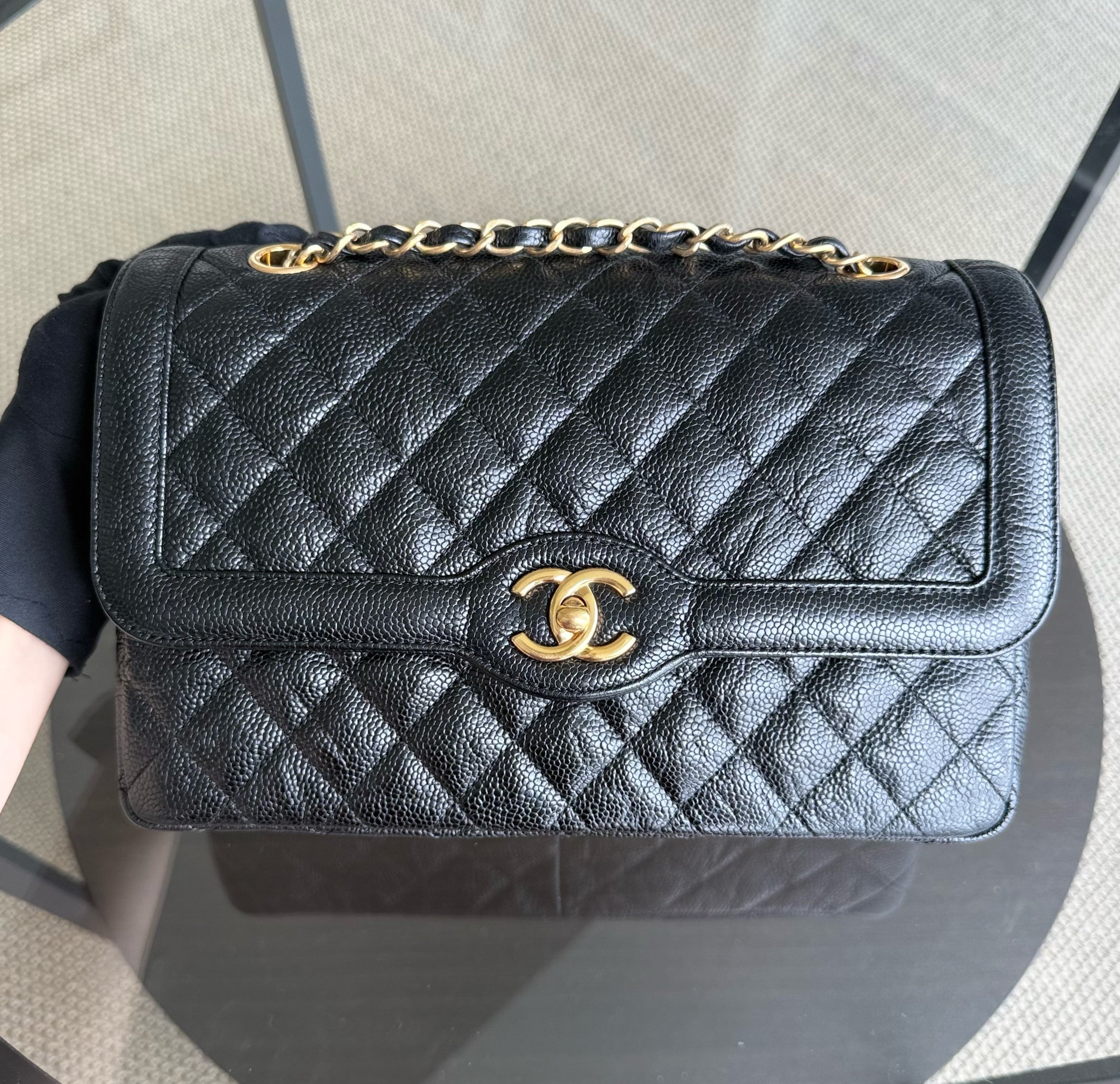 Chanel Seasonal Two-tone Flap Medium - Caviar Quilted Black Gold Hardware Series 21