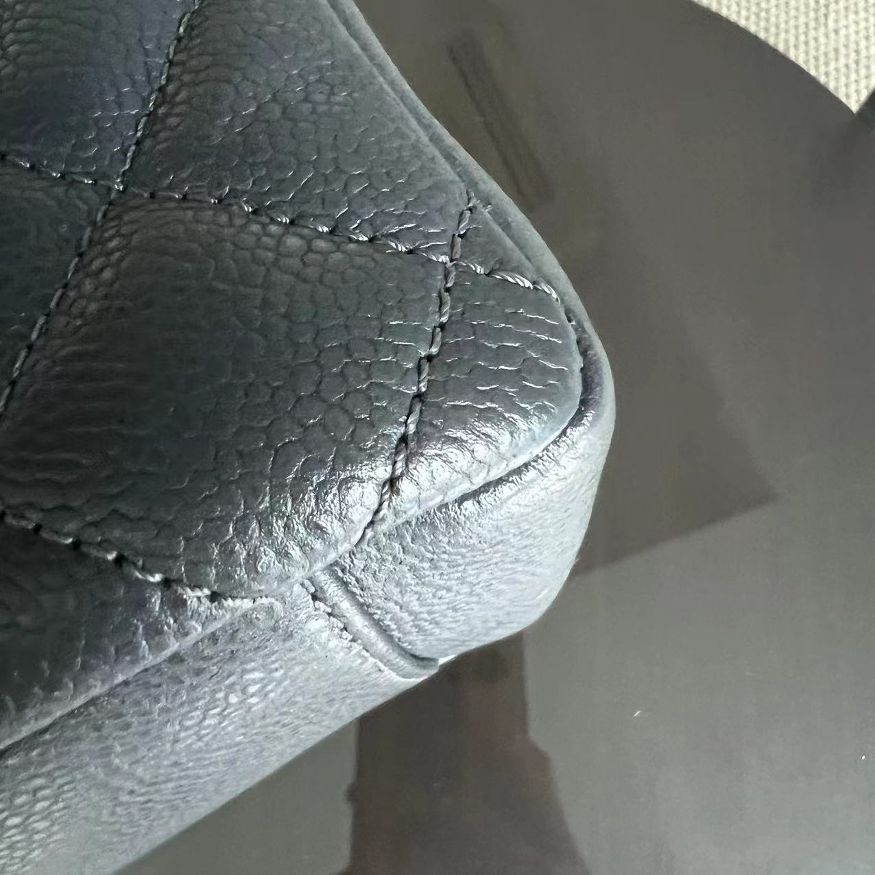 Caviar GST Grand Shopping Tote Quilted Grained Calfskin Grey Silver Hardware Series 13