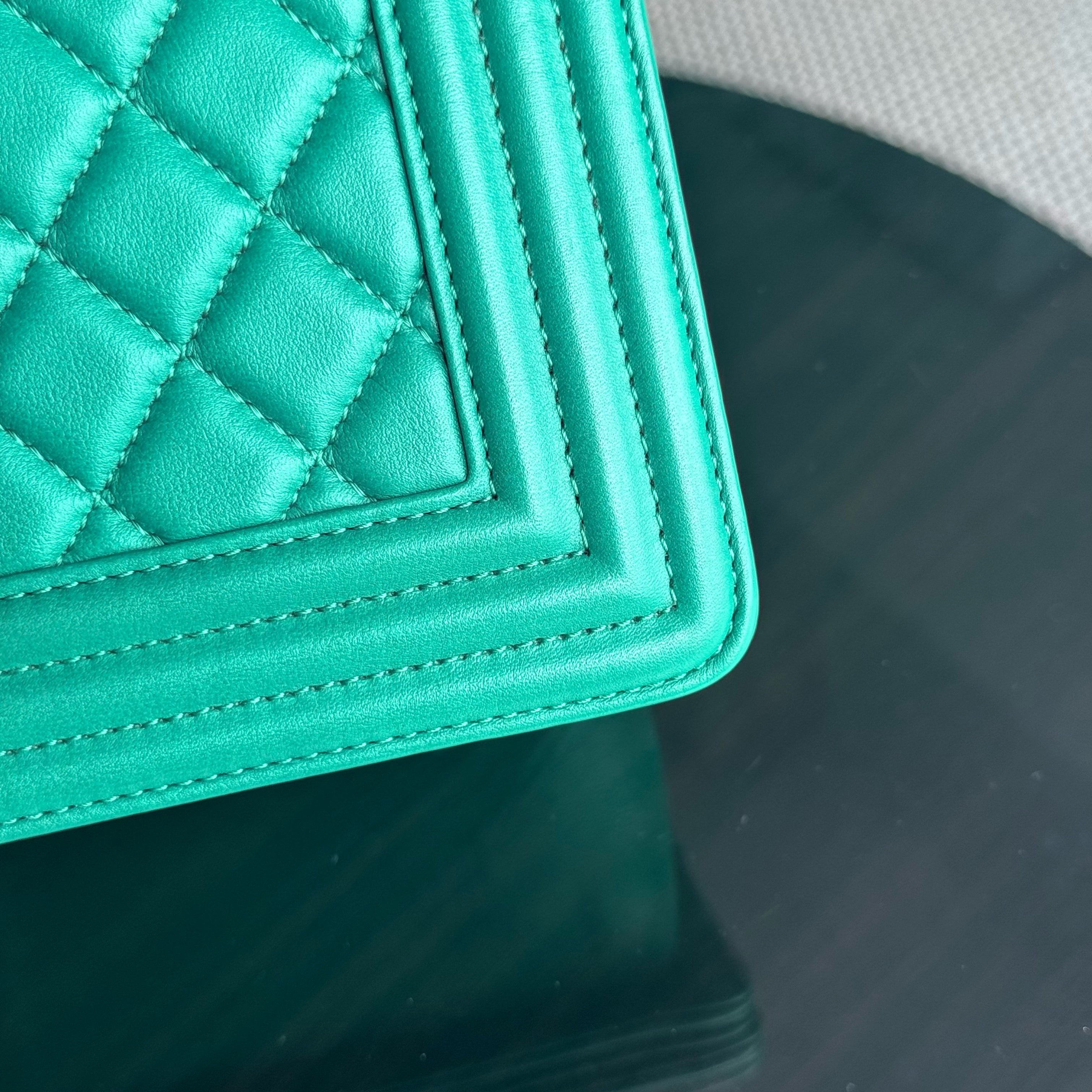 Chanel Boy Medium - 25CM Quilted Lambskin Green Gold Hardware Series 28