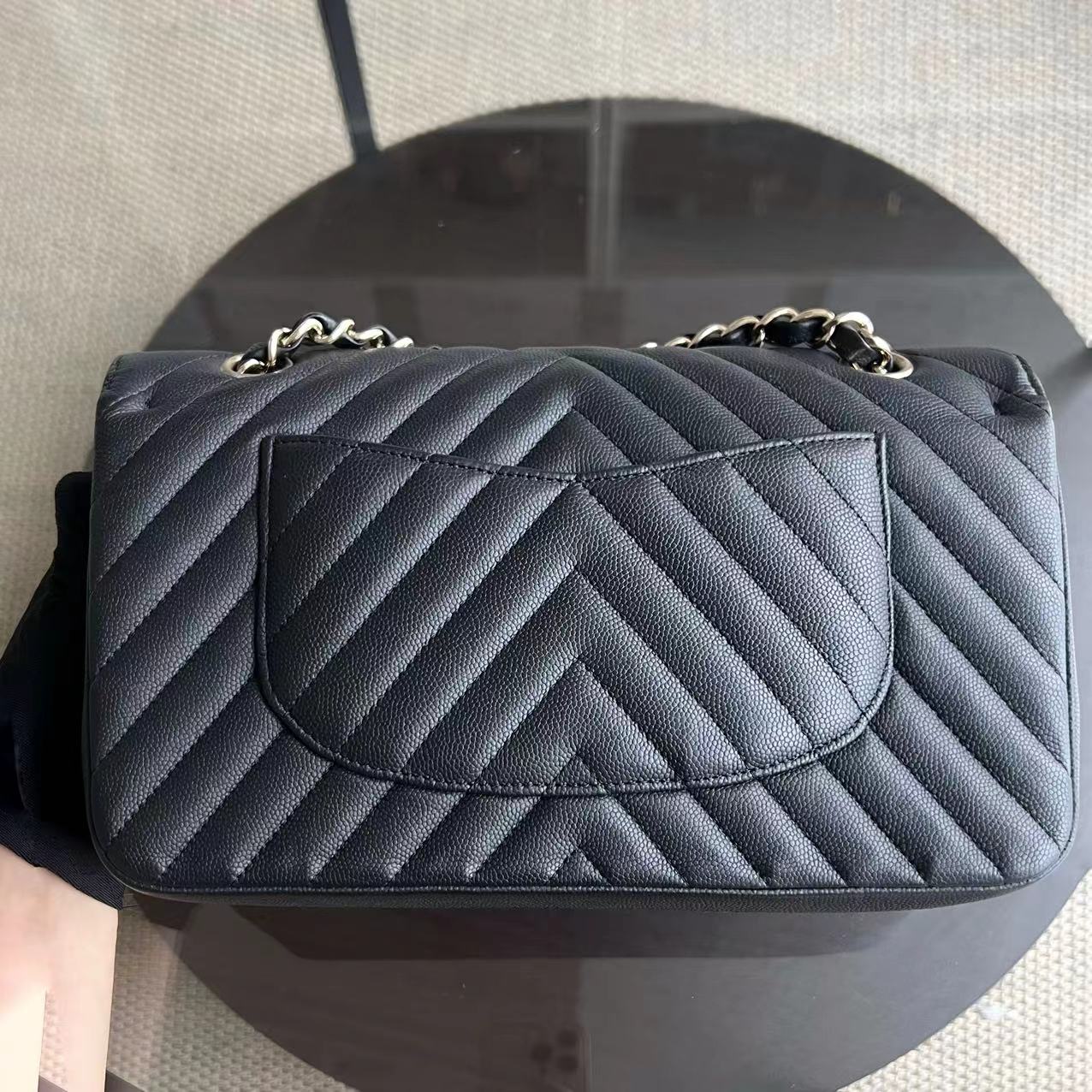 Chanel Classic Flap Medium - Caviar 25CM Chevron Grained Calfskin Black Golden Hardware Series 27