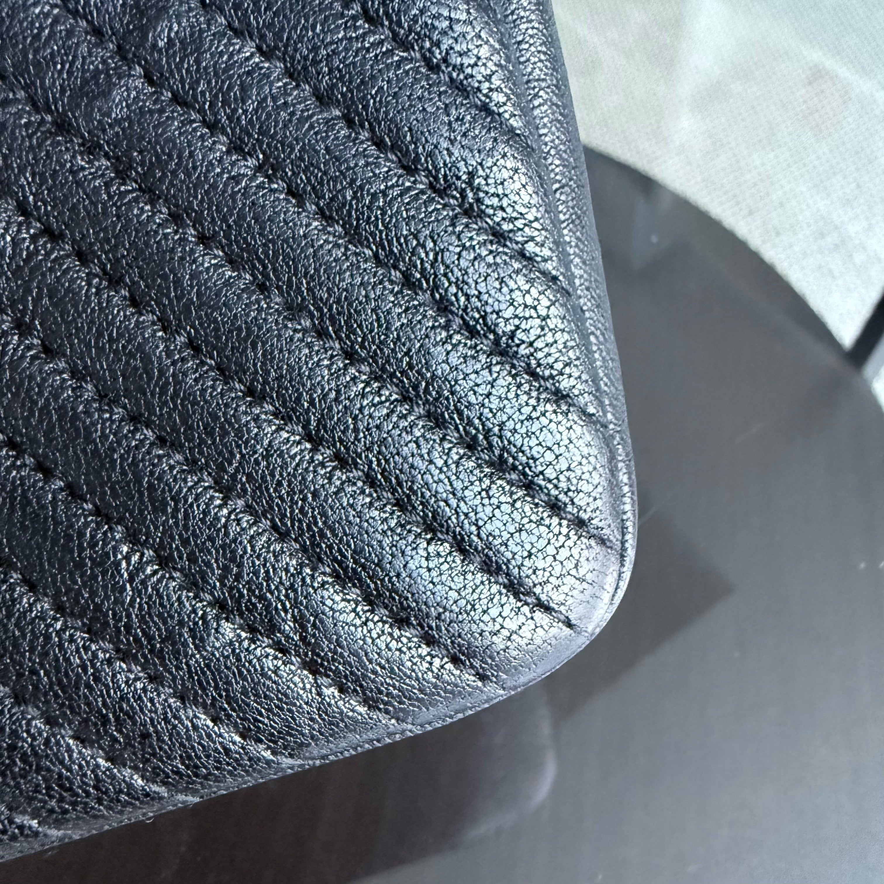 Chanel Seasonal Flap Medium - 25CM Surpique CC Herringbone Medallion Flap Chevron Goatskin Black Gold Hardware