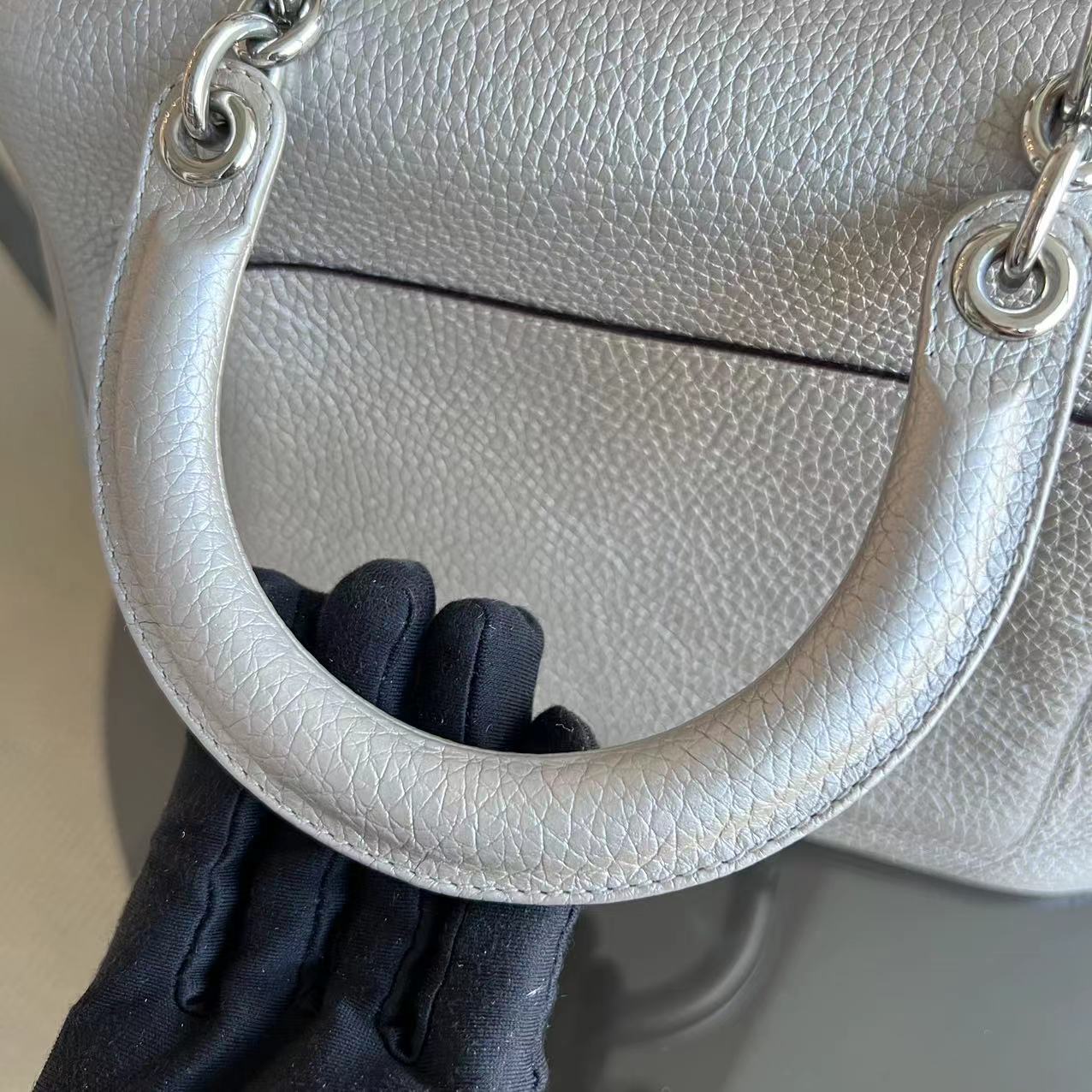 Dior Be Dior Medium Metallic Grained Calfskin Gold SHW - Luxury Evermore