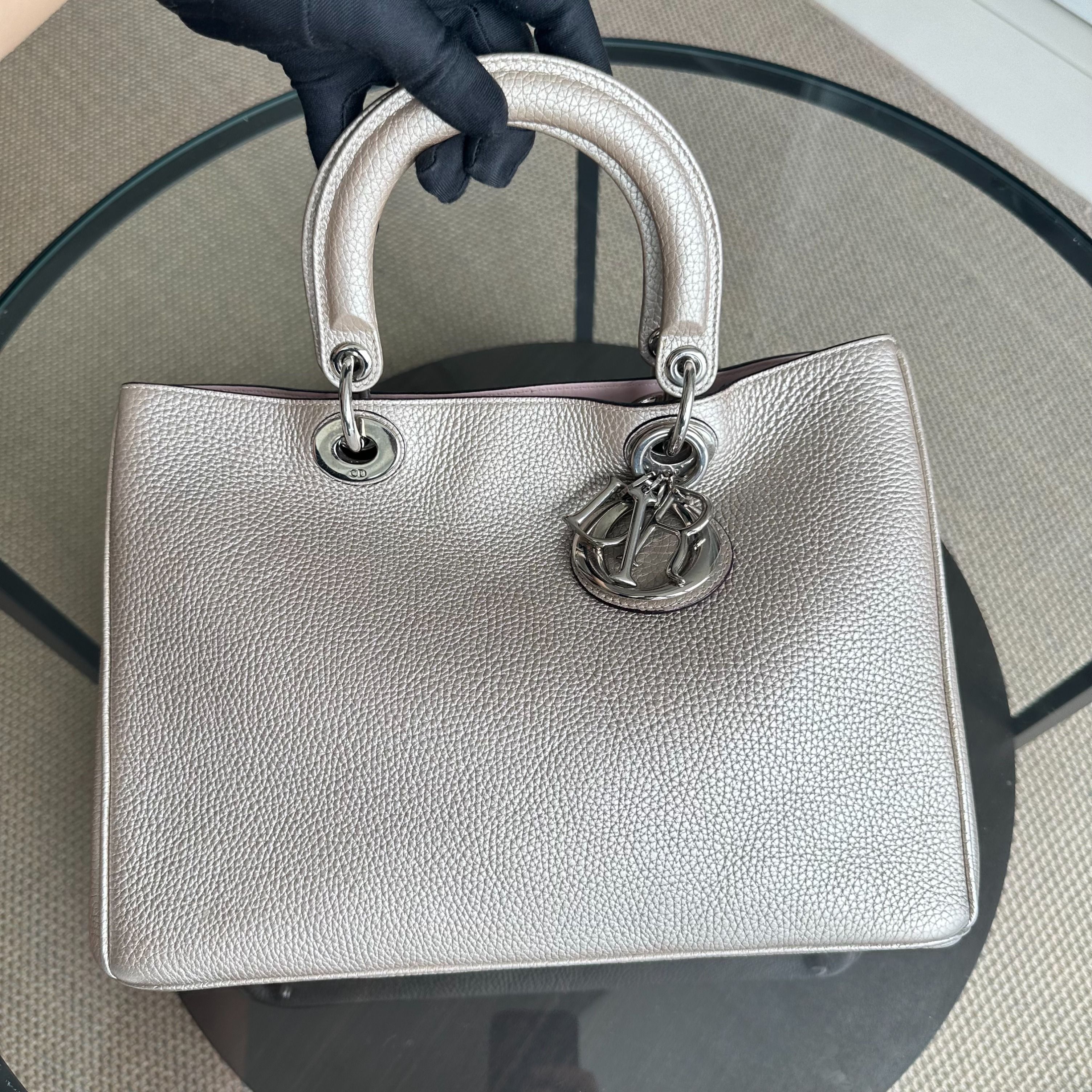 Dior Diorissimo Medium 31CM Grained Calfskin Gold GHW - Luxury Evermore