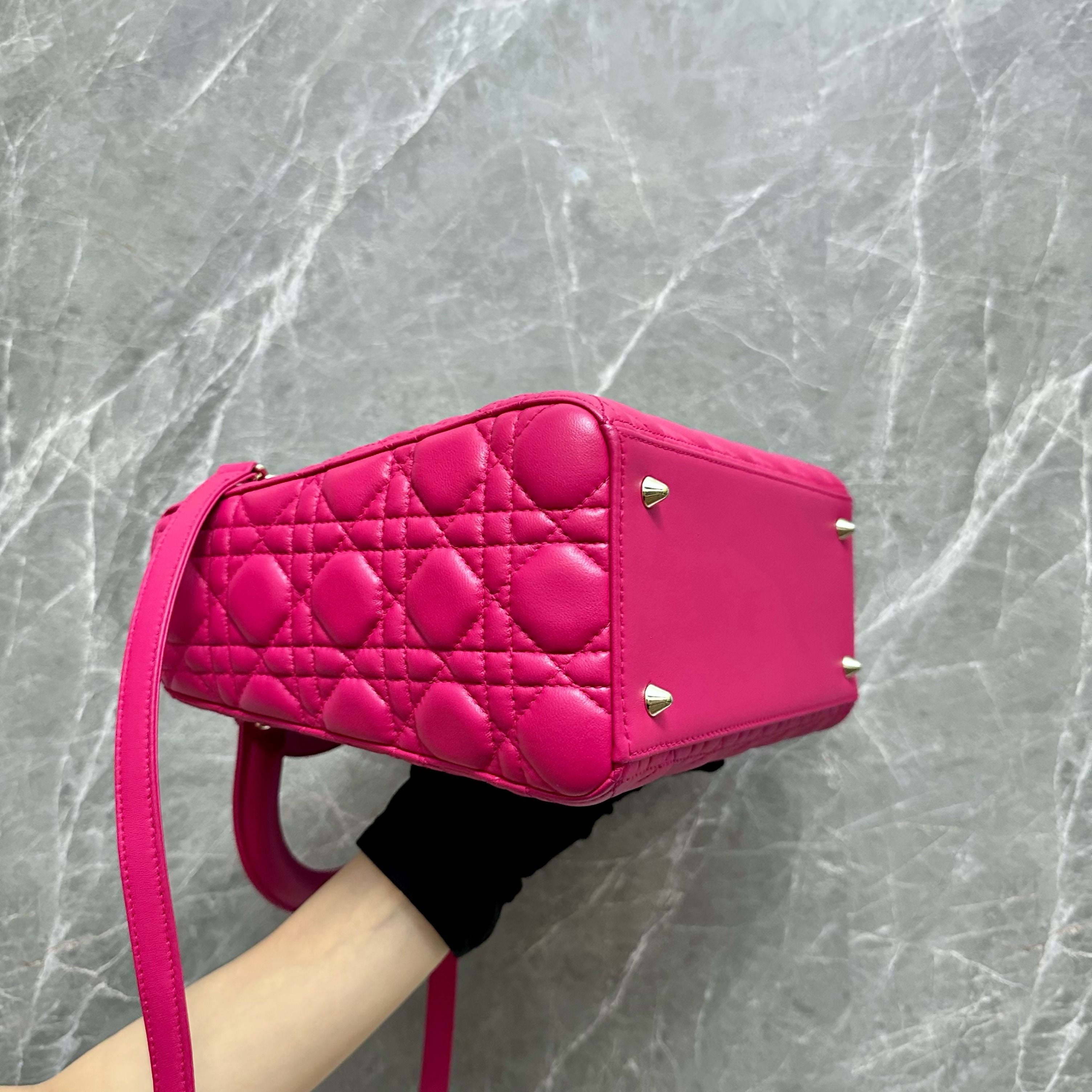 Lady Medium Lambskin Hot Pink GHW