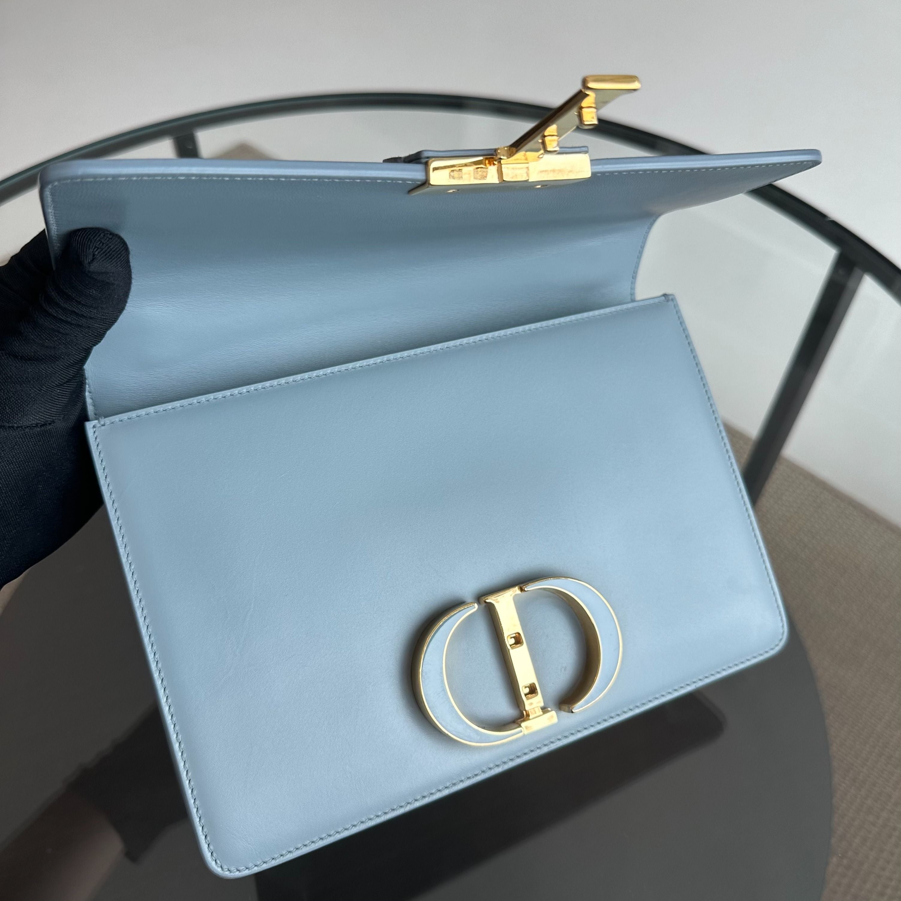 Montaigne 30 Calfskin Medium Haze Blue Shoulder Bag