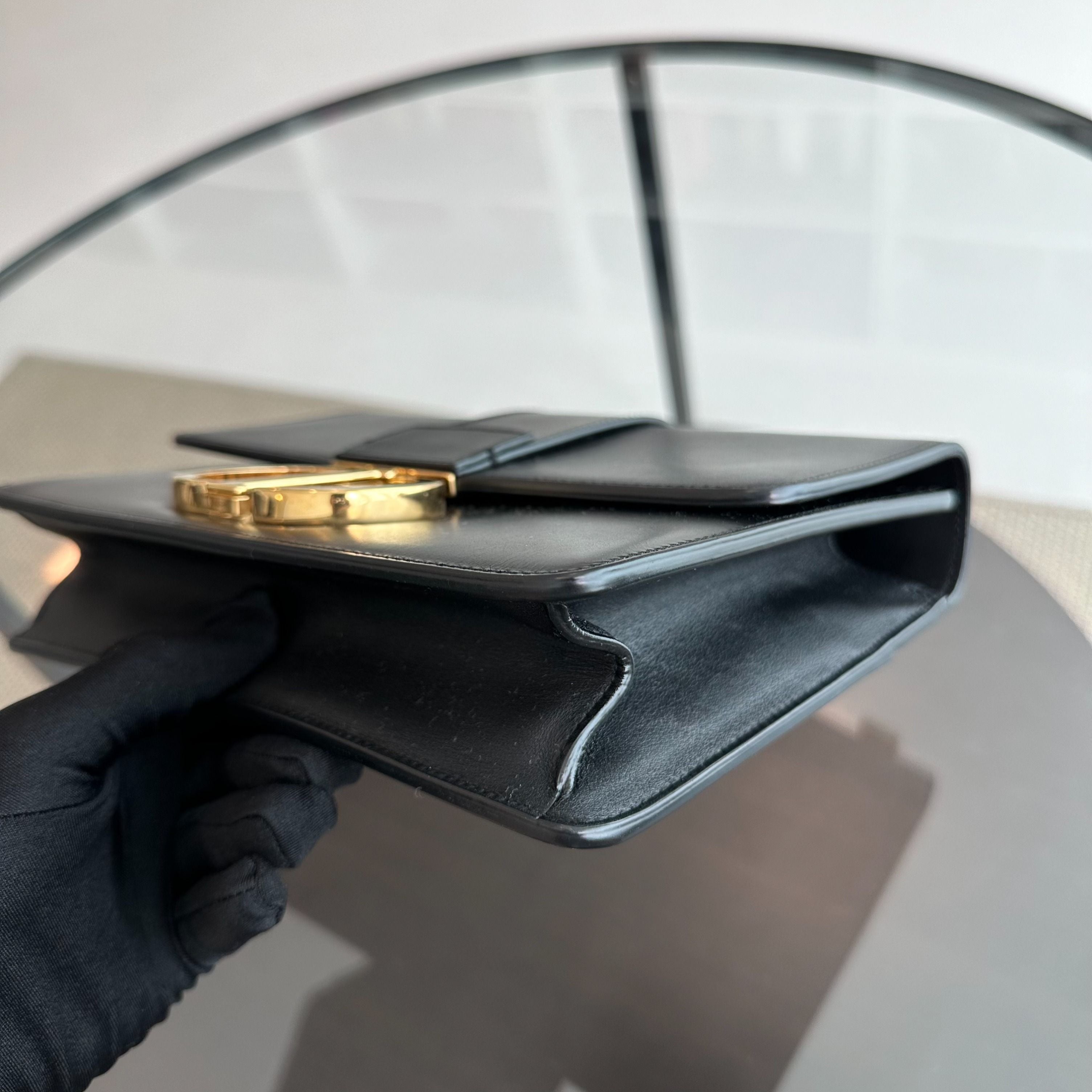 Montaigne 30 Smooth Calfskin Black GHW Shoulder Bag