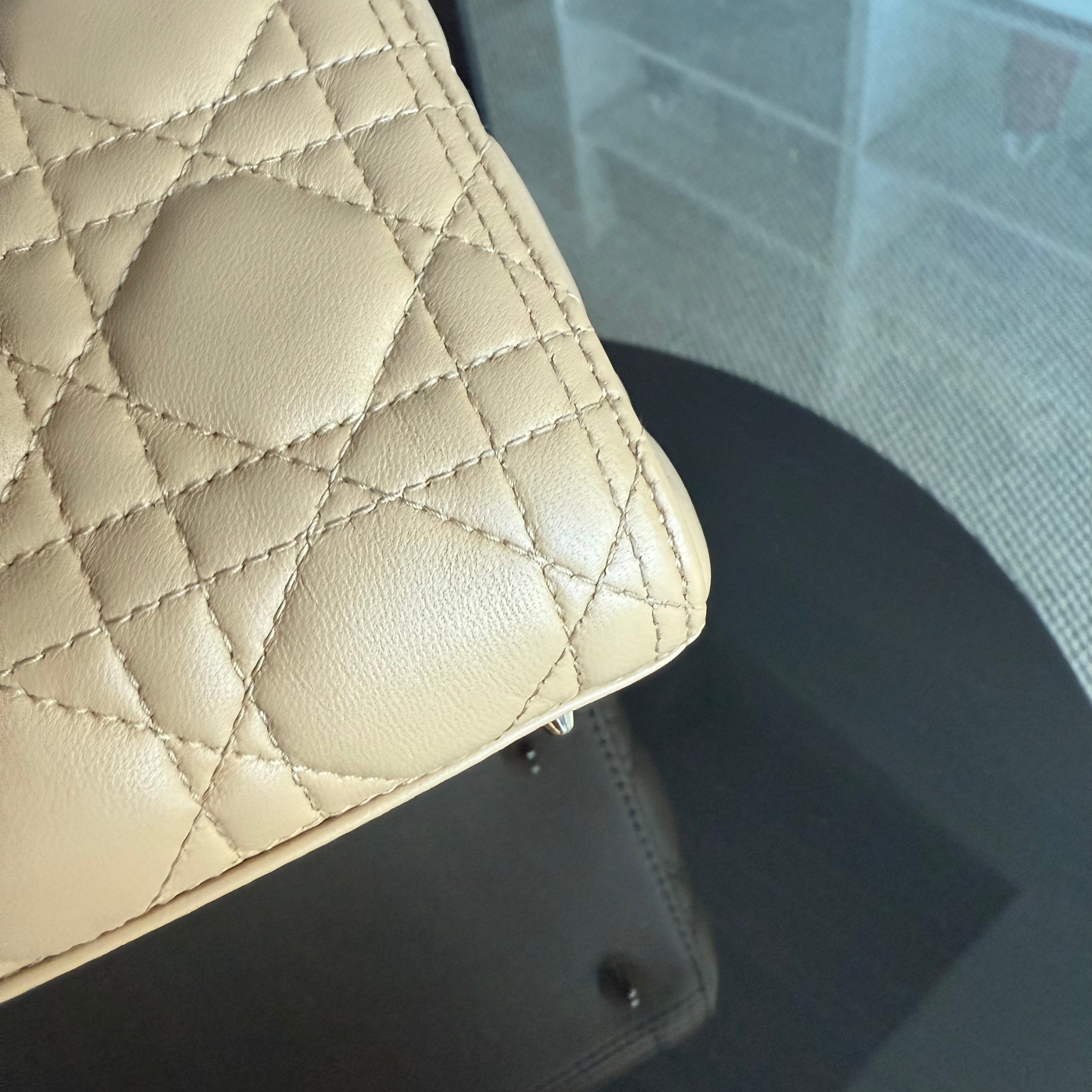 Dior Lady Medium - Cannage Lambskin Beige Gold Hardware