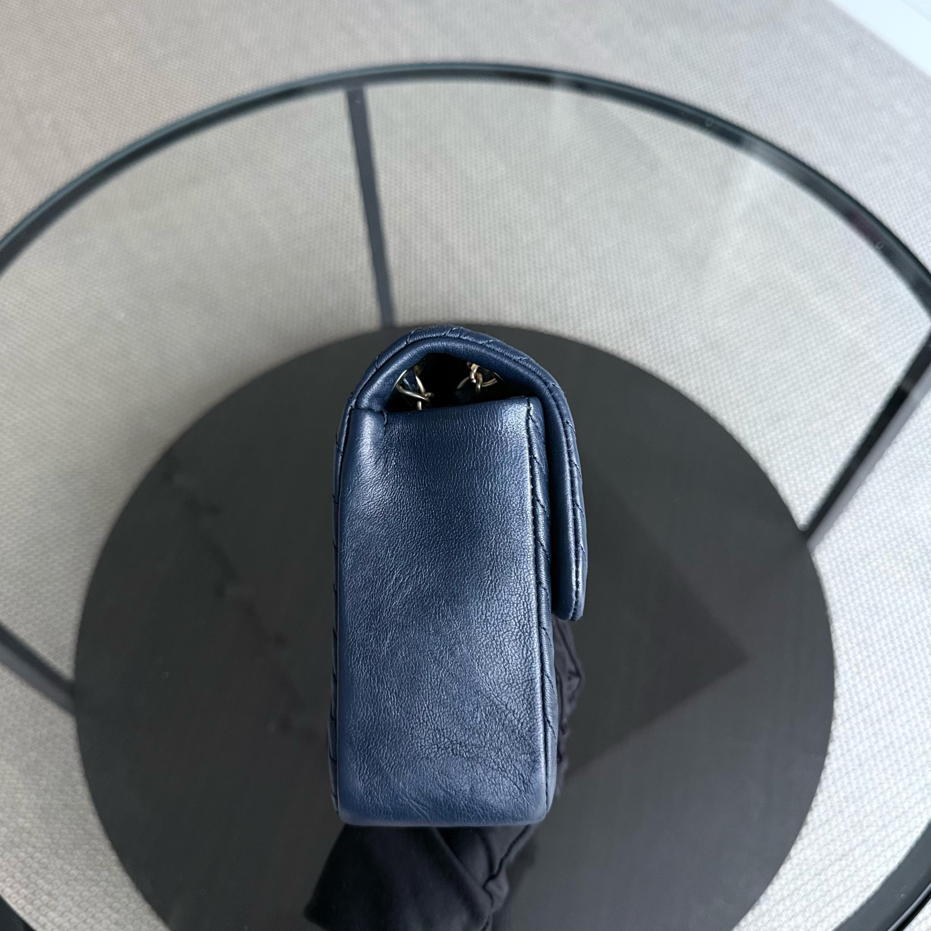 Chanel Seasonal Flap Medium - 25CM Surpique CC Herringbone Medallion Flap Chevron Dark Navy Blue Gold Hardware Series 22
