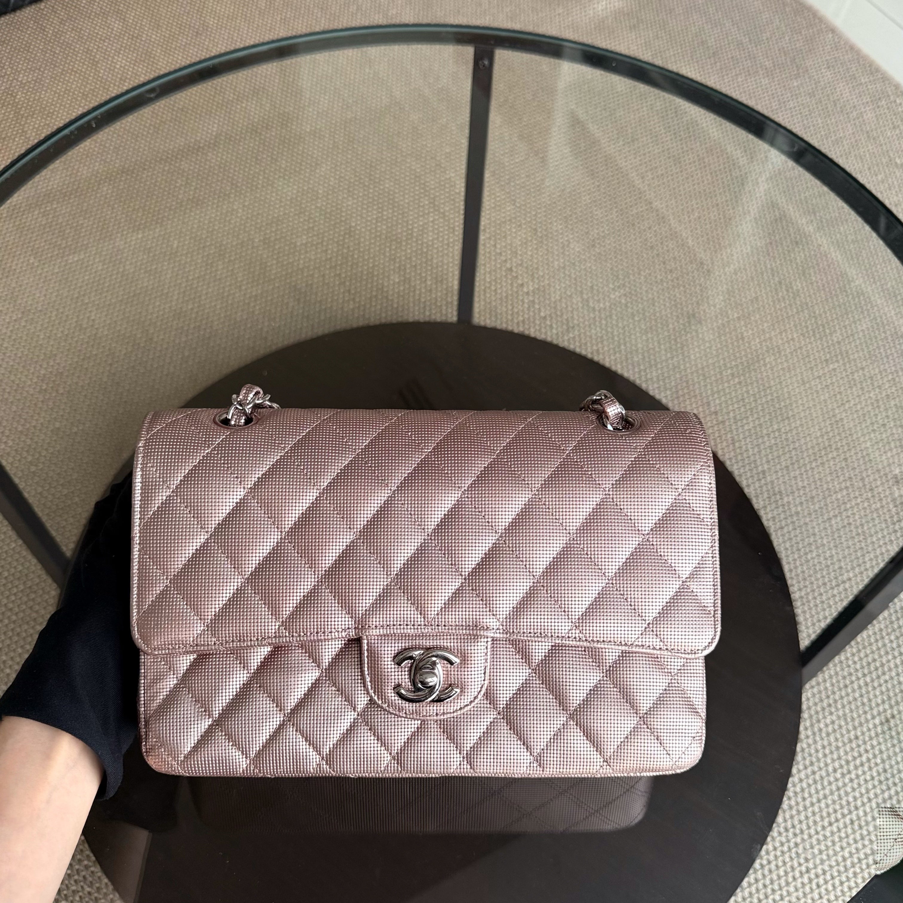 Chanel Classic Flap Medium - Pixelated Calfskin Metallic Pink Silver Hardware Series 21