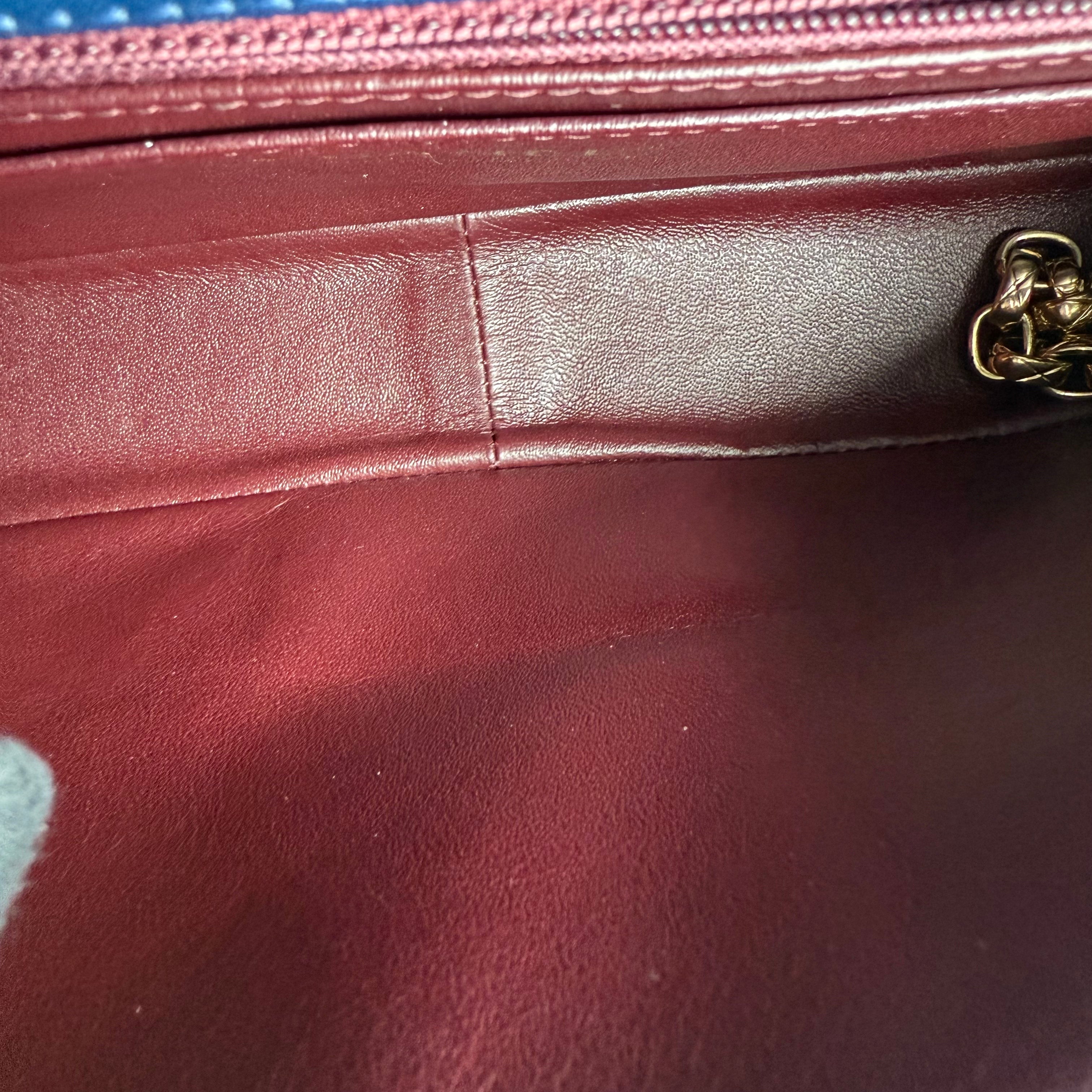 Chanel Chic With Me Medium - Lambskin Quilted 25CM Navy Blue Gold Hardware Series 18